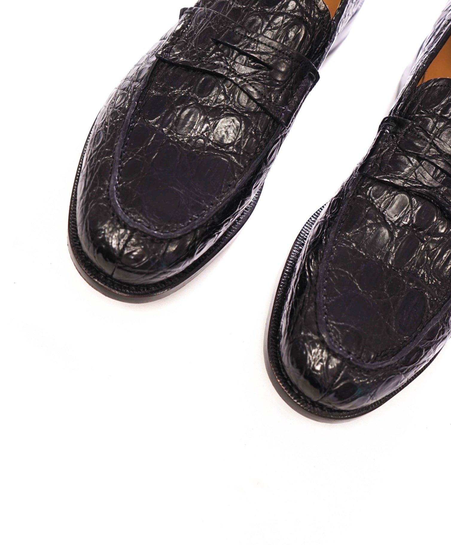 $2,100 FERRAGAMO TRAMEZZA - Black "Crocodile Skin" Loafers - 9.5 D