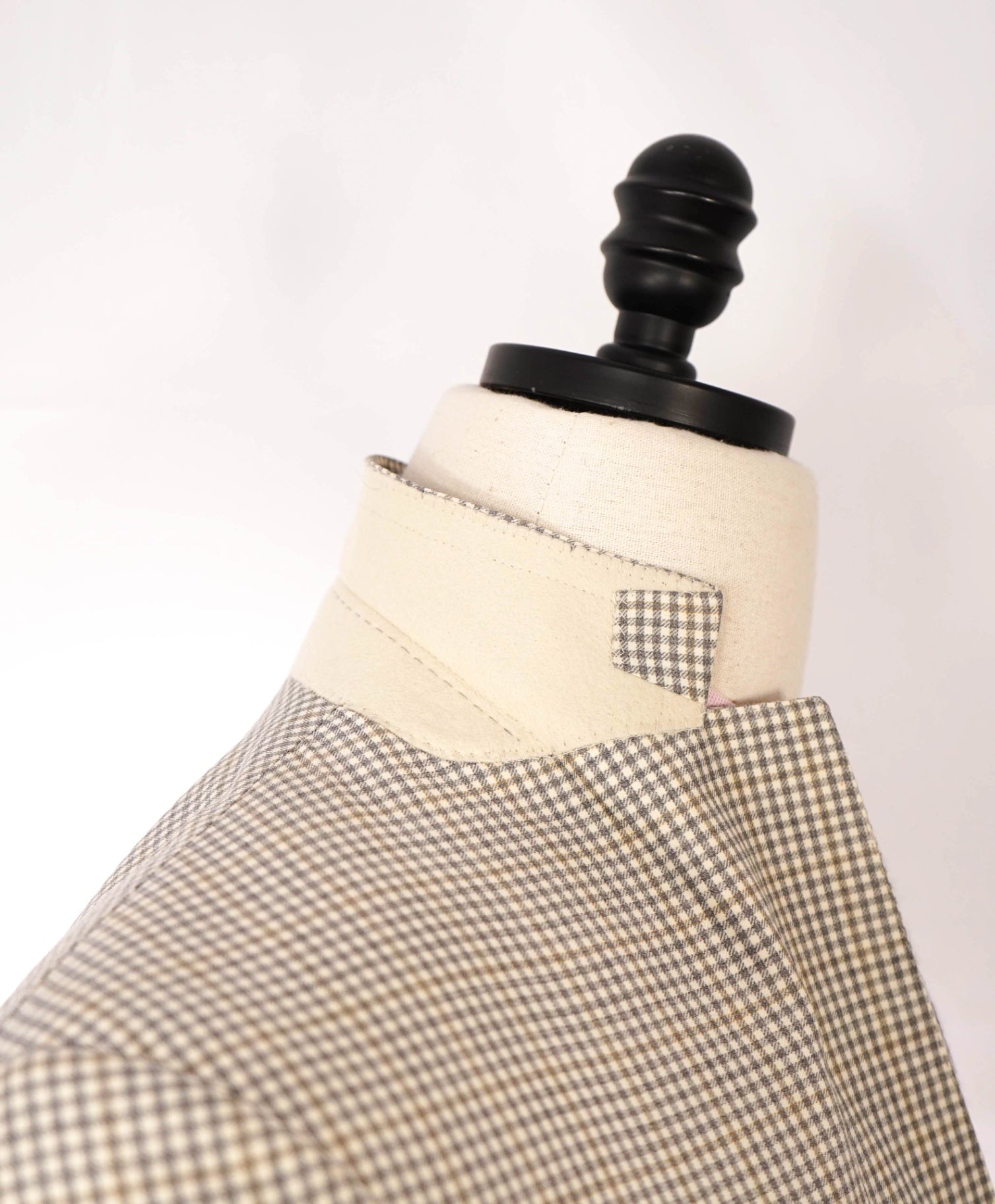 $2,695 ZEGNA - Gray/Tan Neutral Gingham Wool Blazer - 38R