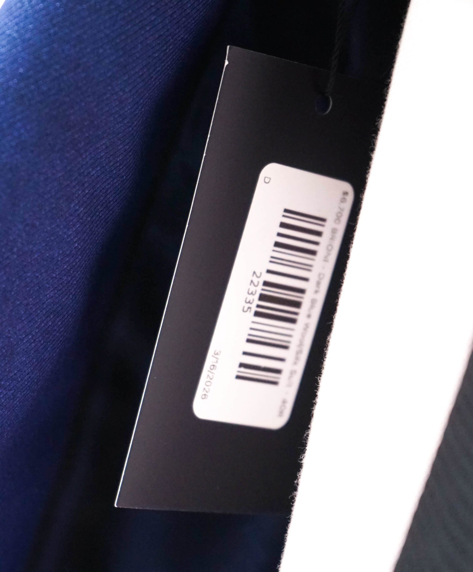$6,700 BRIONI - Dark Blue Wool/Silk Suit - 40R