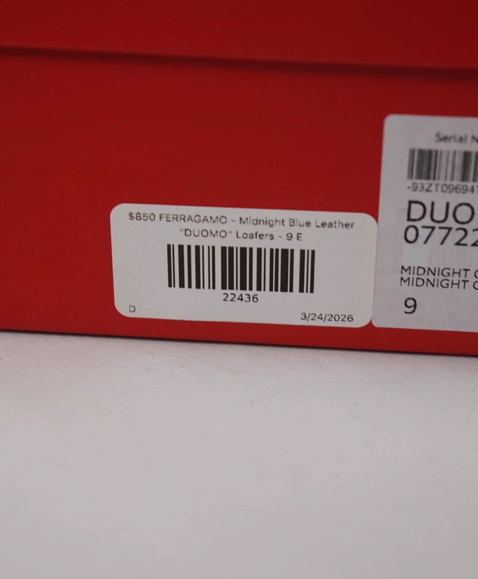 $850 FERRAGAMO - Midnight Blue Leather "DUOMO" Loafers - 9 E