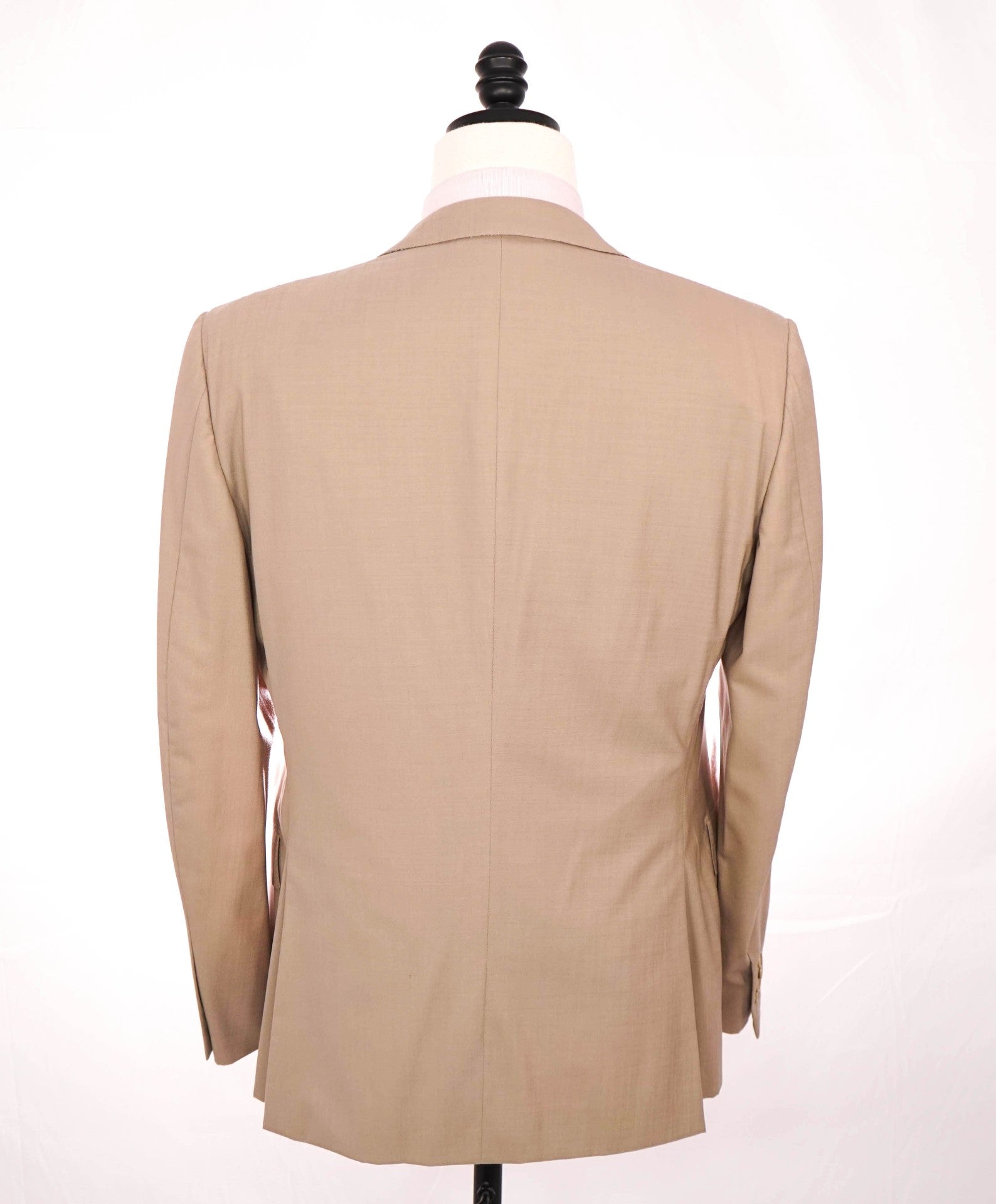 $4,950 ZEGNA - “HIGH PERFORMANCE” Beige Wool Suit - 40S
