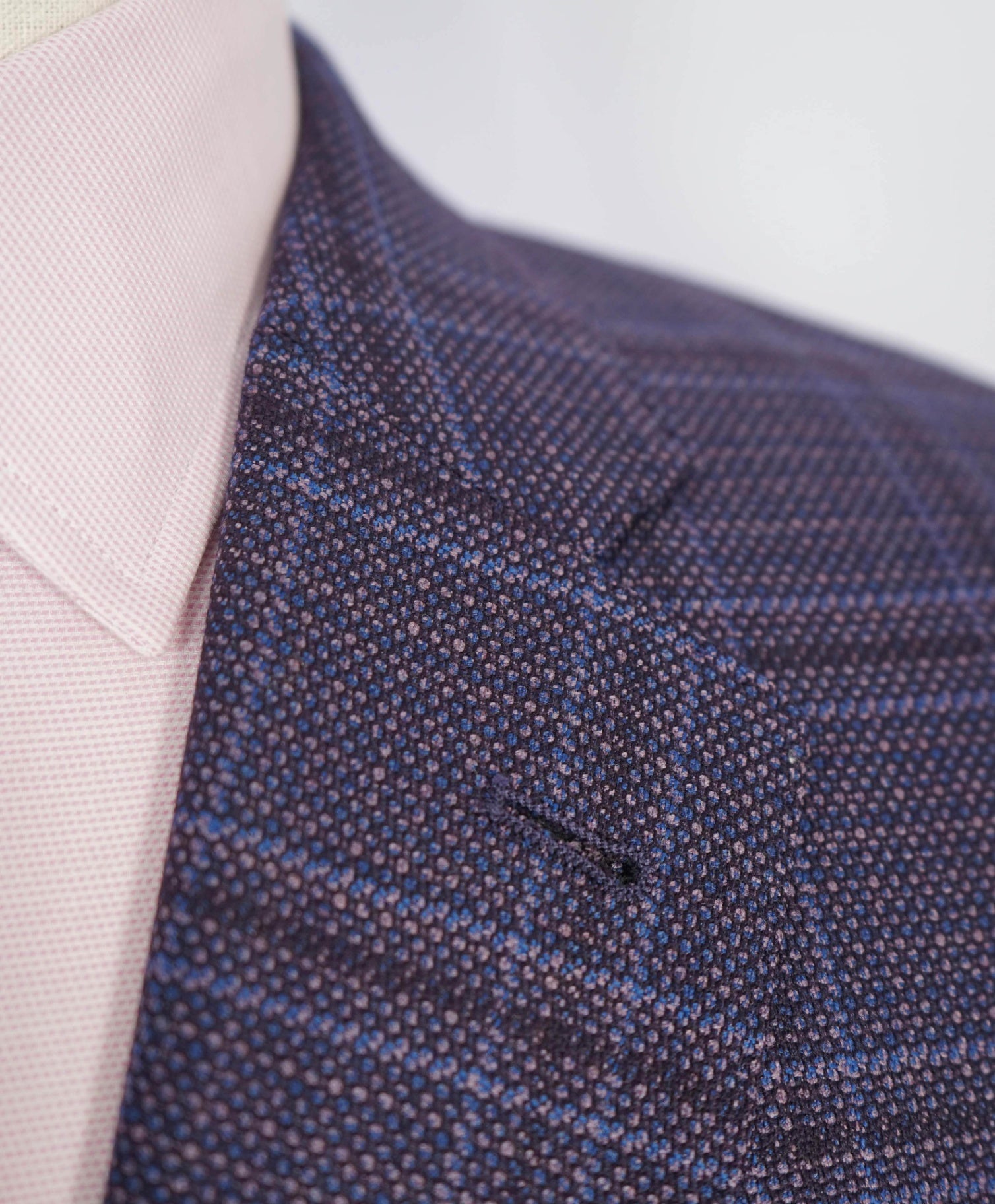 $1,495 EMPORIO ARMANI - Purple Plaid Wool "G LINE" Blazer - 42R