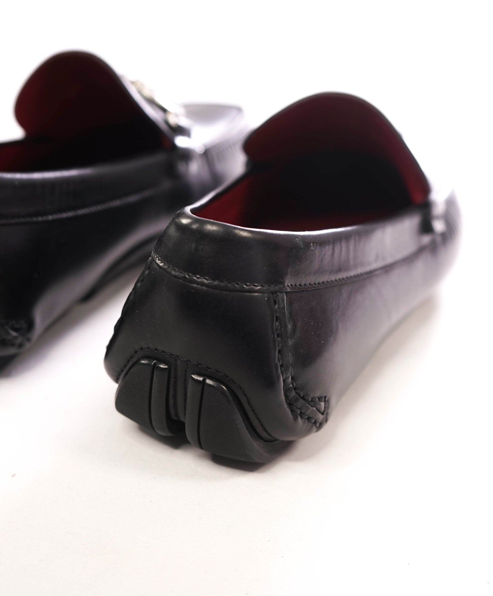 $850 FERRAGAMO - Black Leather Driving Loafers - 8 EE
