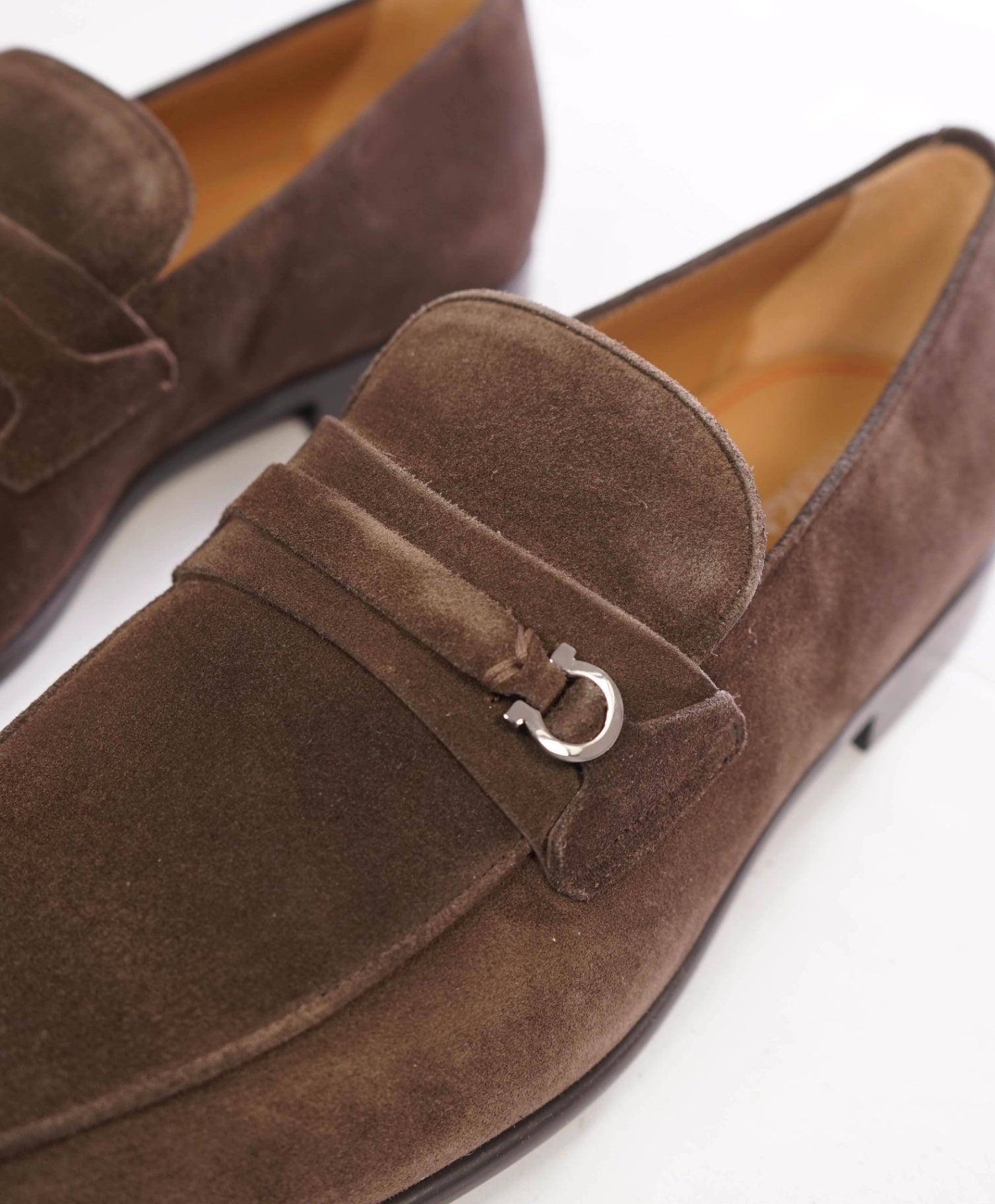 $950 FERRAGAMO - Brown Suede "DESIO" Loafers - 13 E