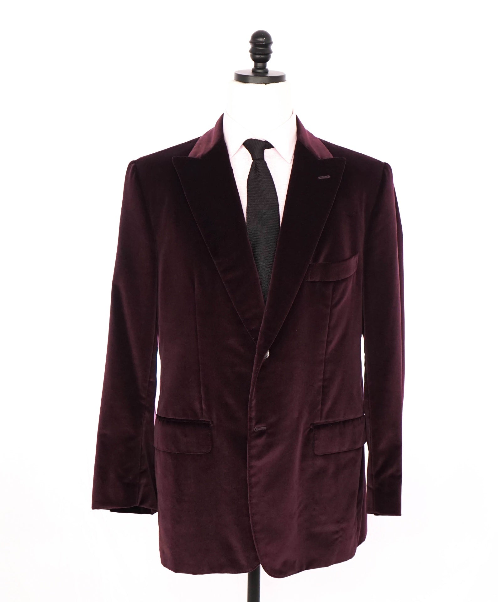 $4,995 ISAIA - Maroon Red Velvet Smoking Jacket - 48R