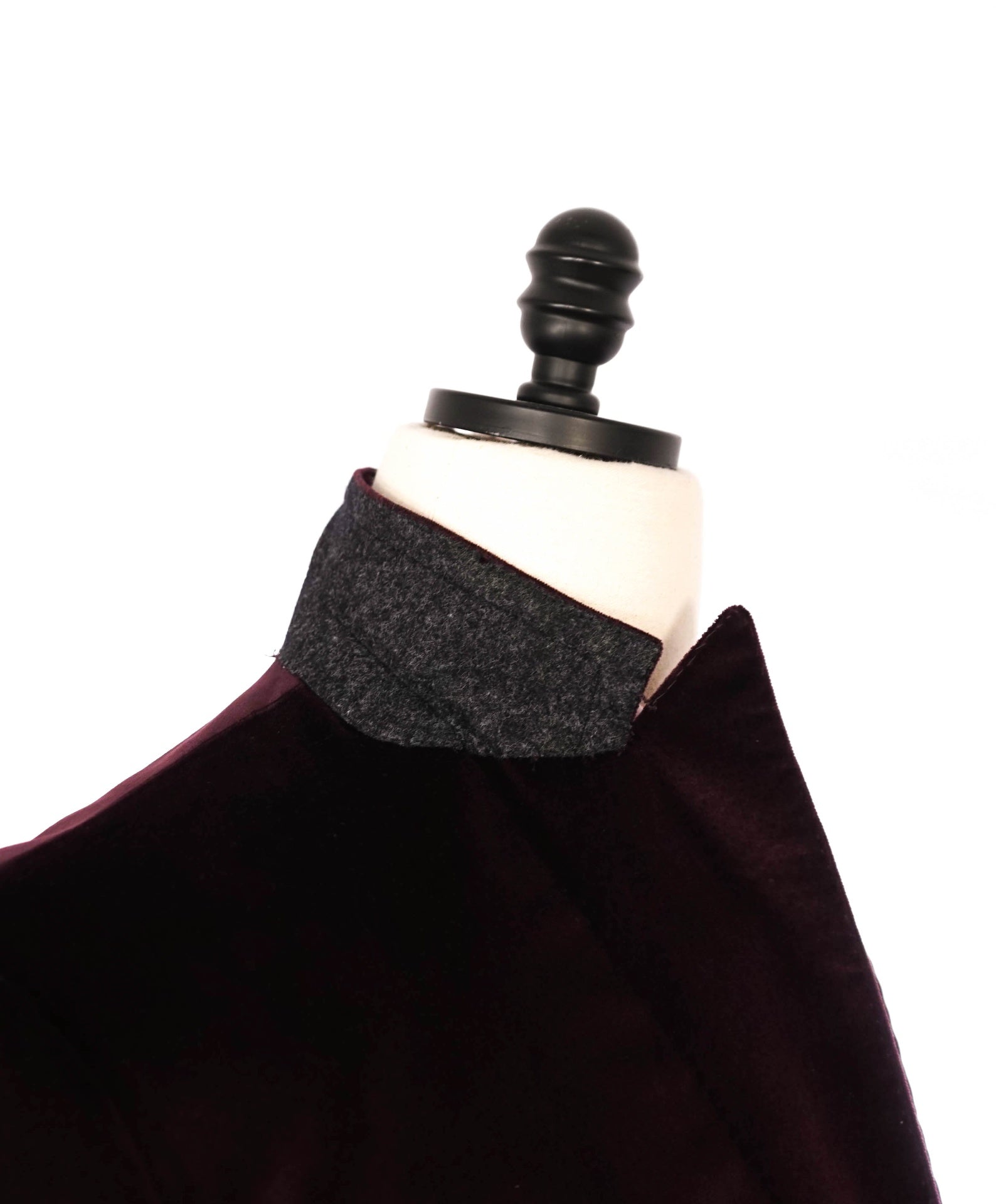 $4,995 ISAIA - Maroon Red Velvet Smoking Jacket - 48R