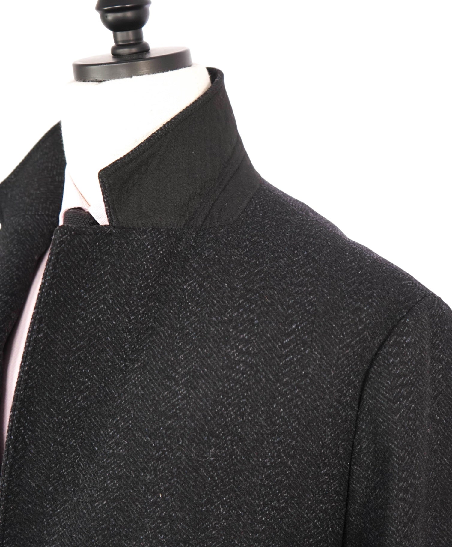 $795 SAKS FIFTH AVENUE - Black Herringbone Wool Blend Coat - 44R