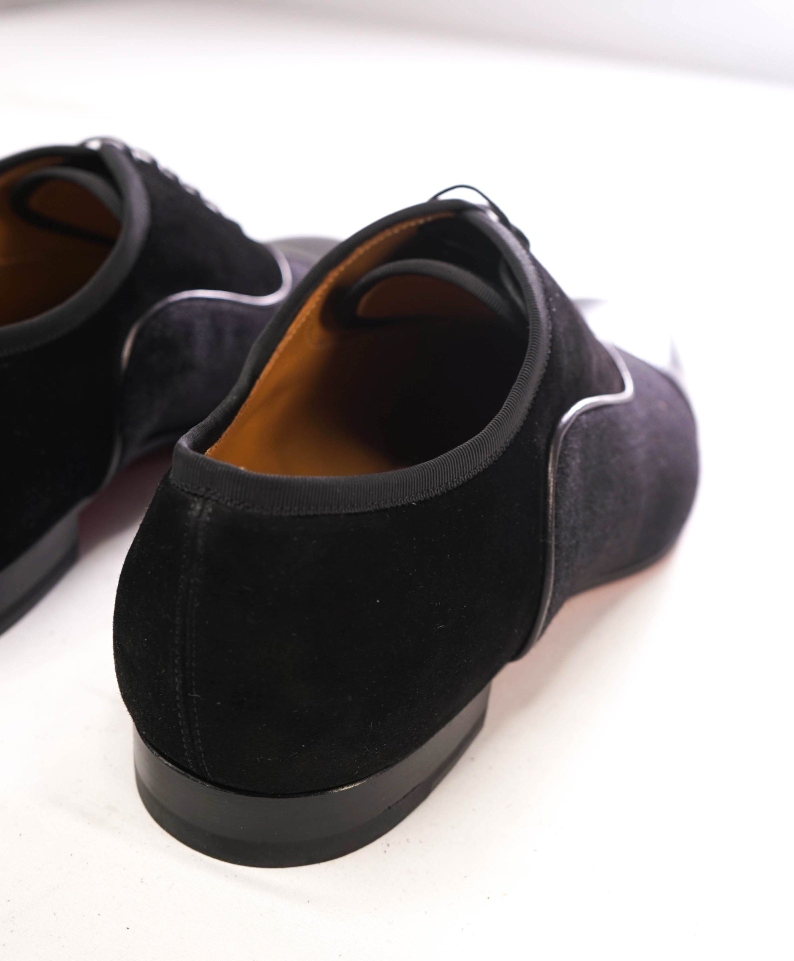 $1,050 LOUBOUTIN - *GREGGO* Black Oxfords - US 13 (EU46)