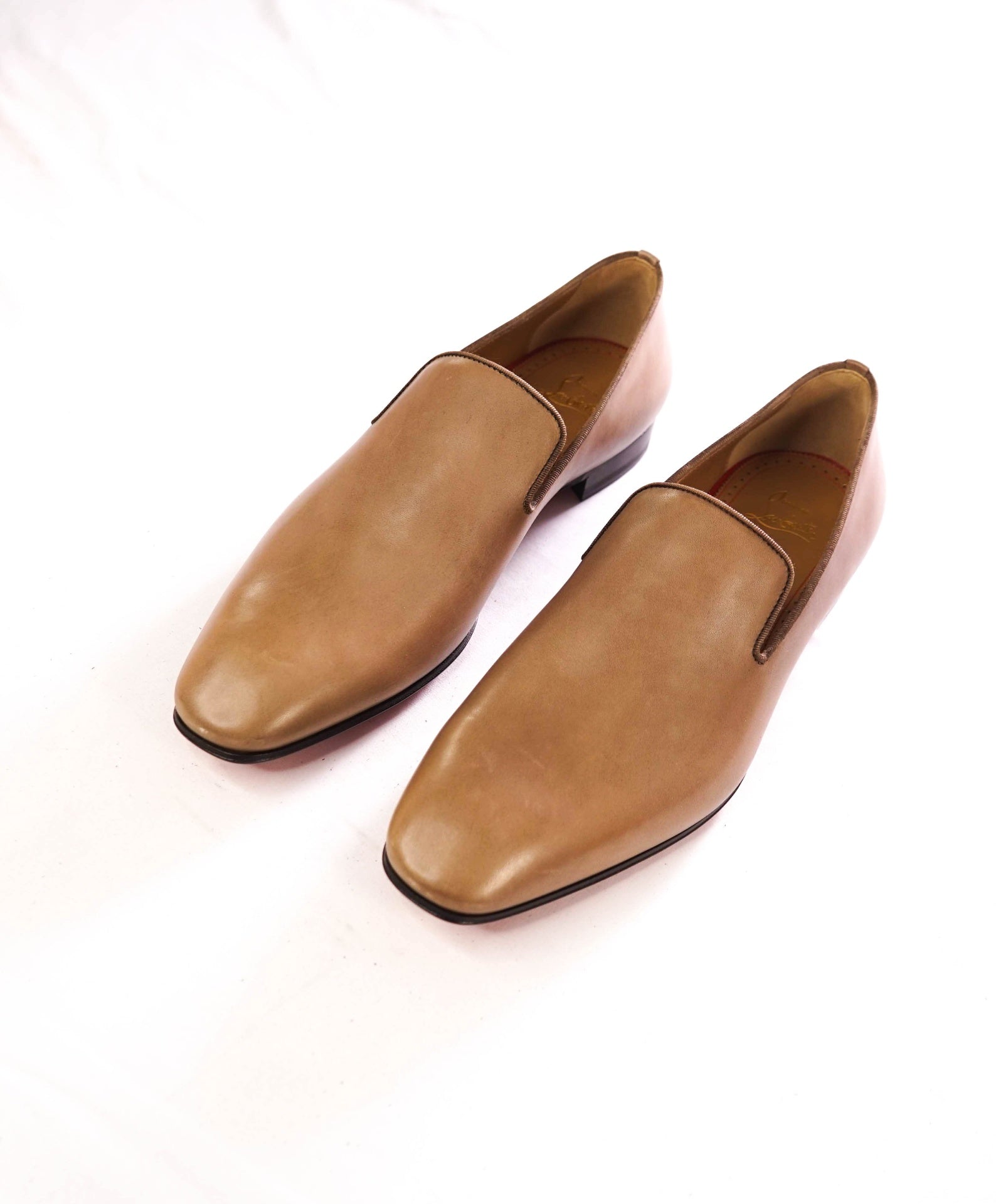 $1,250 LOUBOUTIN - Almond Brown "DANDELION" Loafers - US 13.5 (46.5EU)