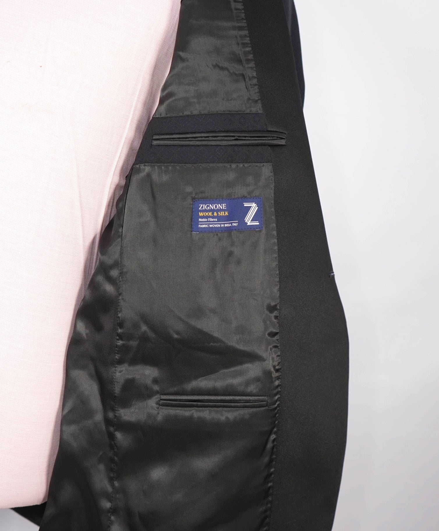 $1,295 SAKS 5TH AVE - Navy Wool/Silk Shawl Lapel Dinner Jacket - 42R