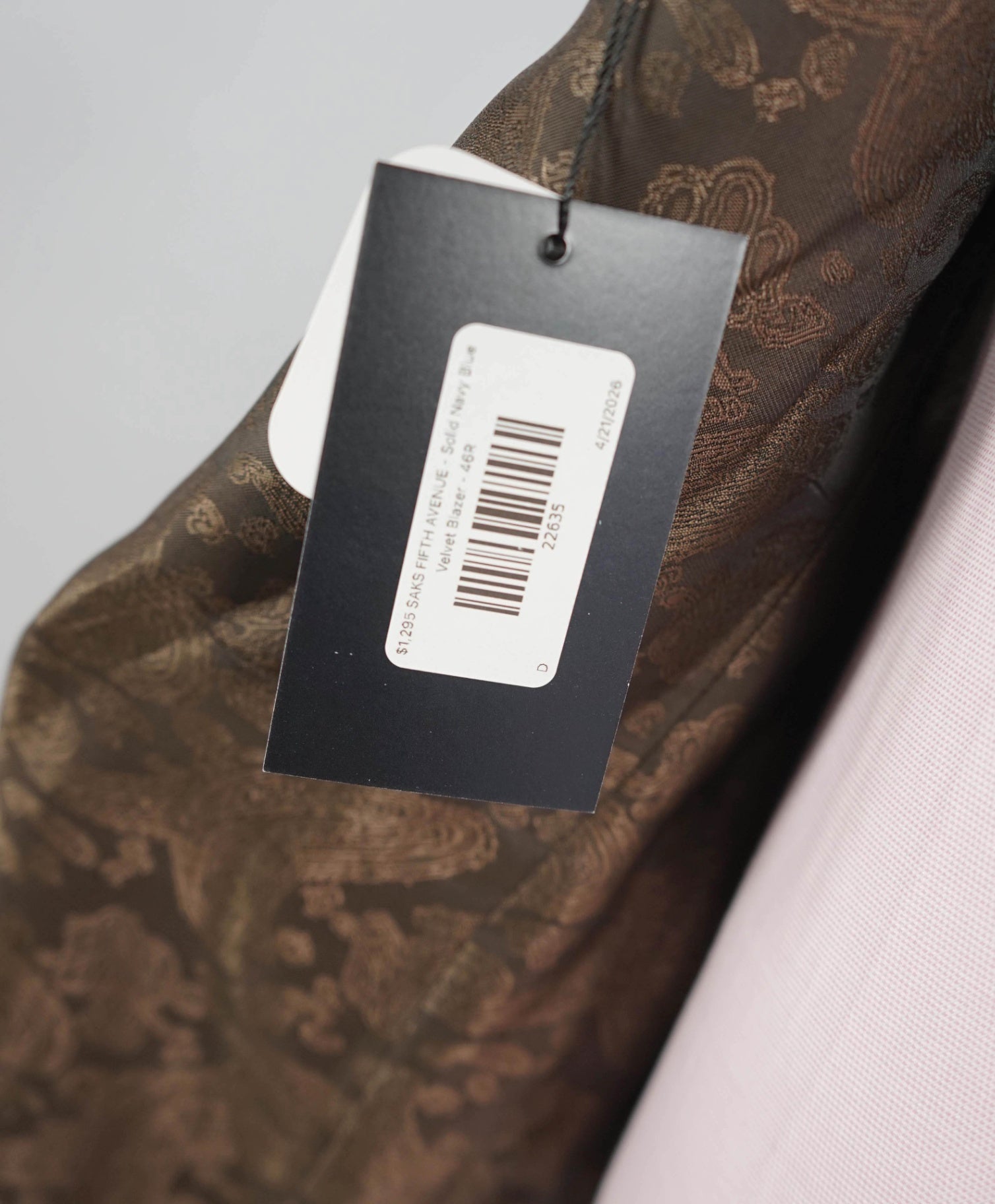 $1,295 SAKS FIFTH AVENUE - Solid Navy Blue Velvet Blazer - 46R