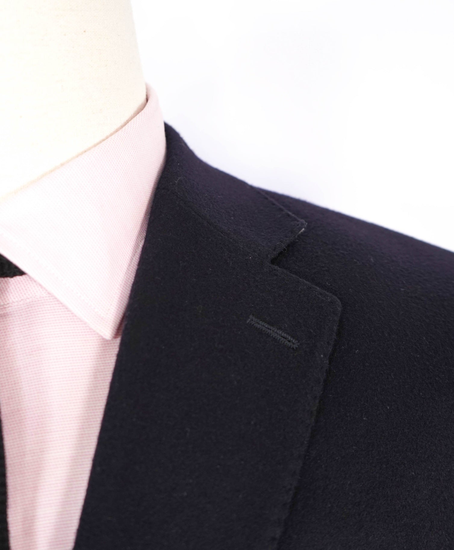 $1,295 SAKS FIFTH AVENUE - Navy 100% Pure Cashmere Blazer - 44R