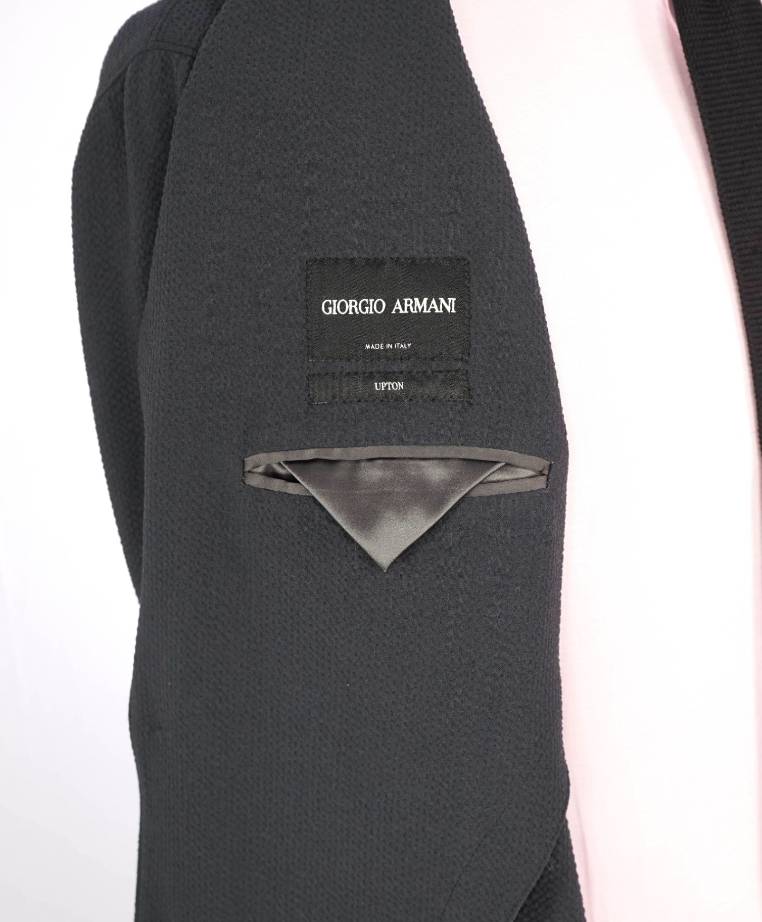 $2,595 GIORGIO ARMANI - Navy "UPTON" Seersucker Wool Blazer - 46R
