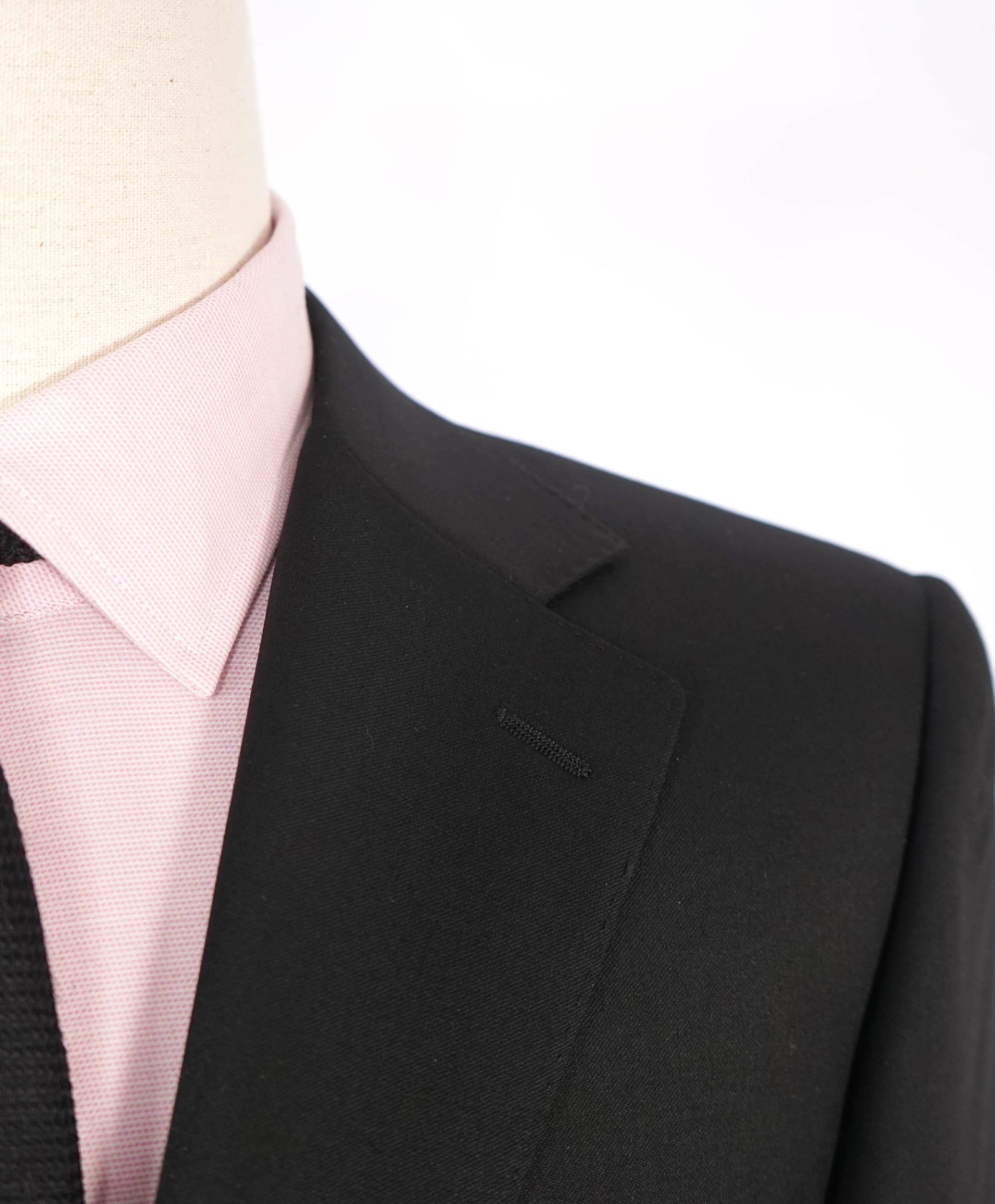 $2,795 CANALI - Solid Black Pure Wool Suit - 36S