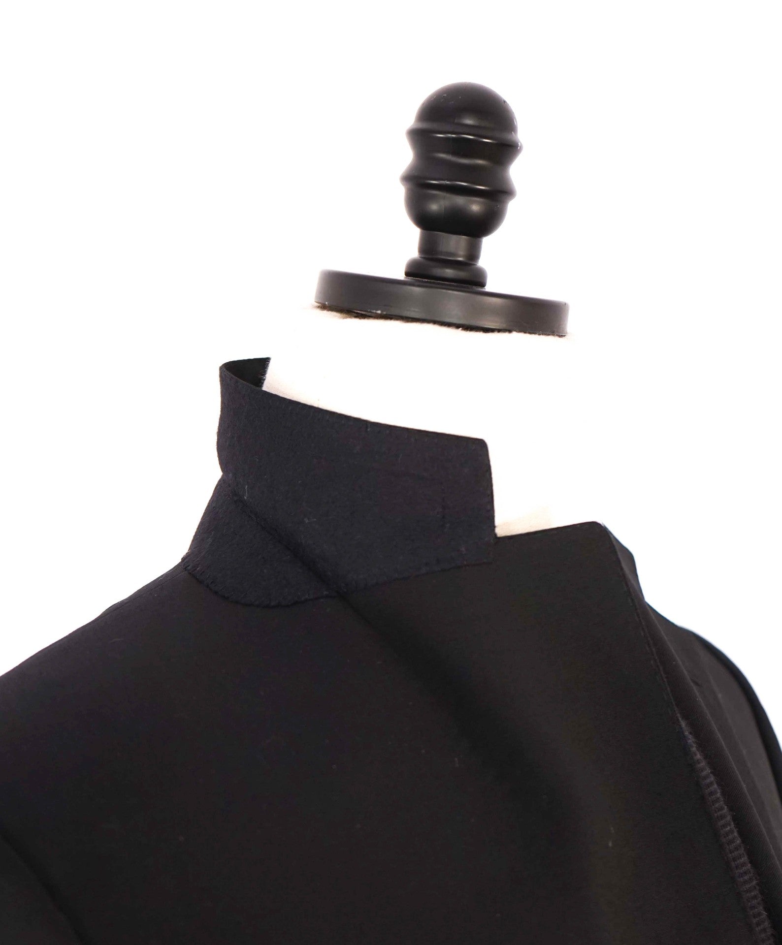 $2,795 CANALI - Solid Black Pure Wool Suit - 36S