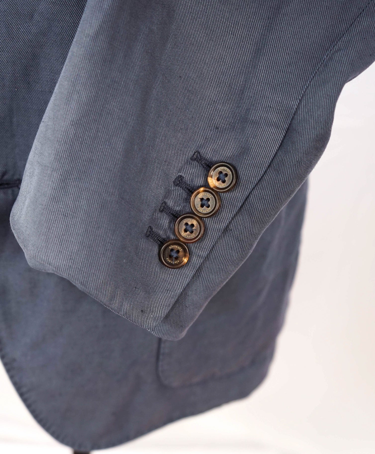 $2,295 ELEVENTY - Pastel Blue Washed Style Summer Linen Suit - 44