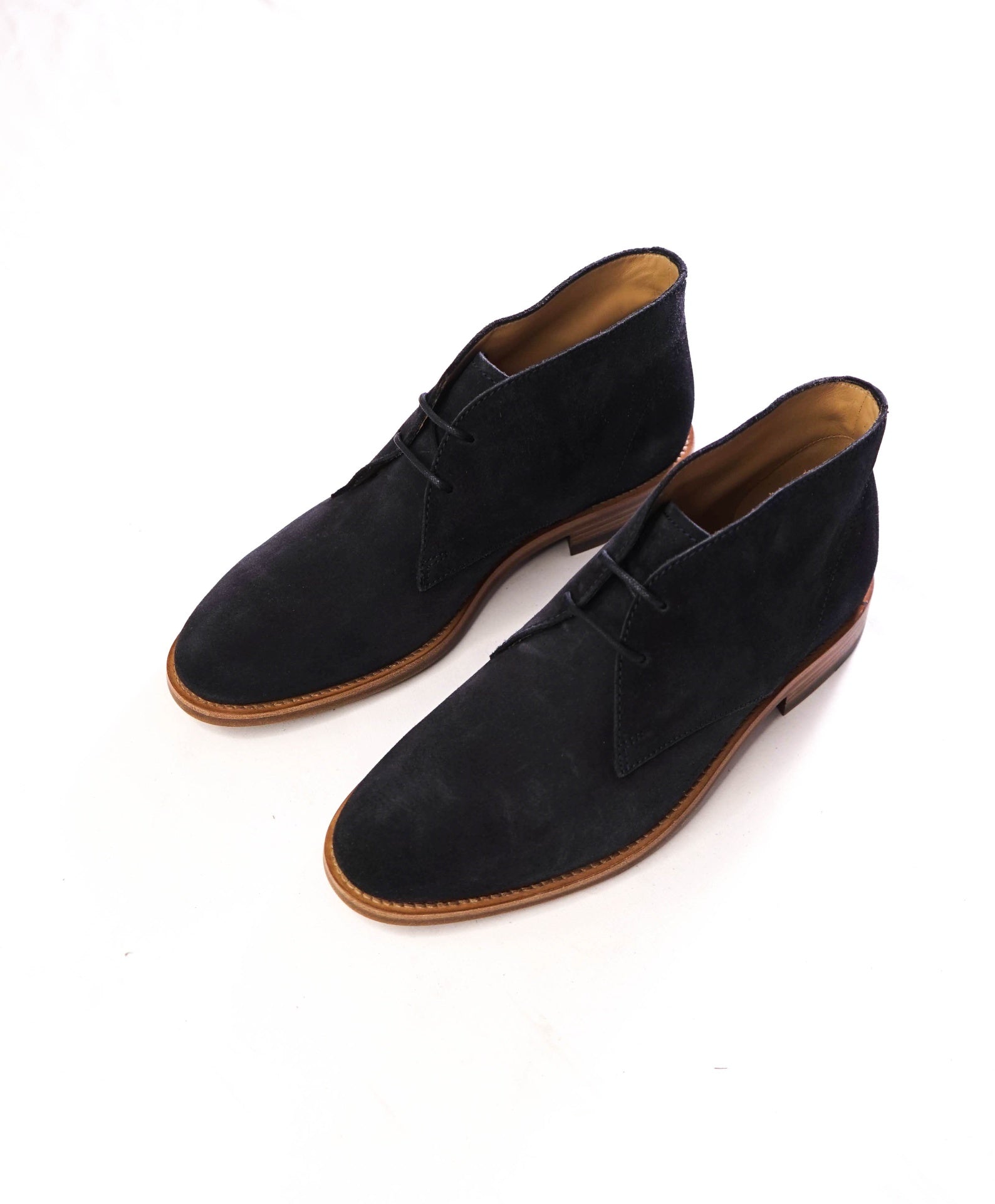 $825 TOD'S - Navy Blue Suede Chukka Boots - US 7 (6UK)