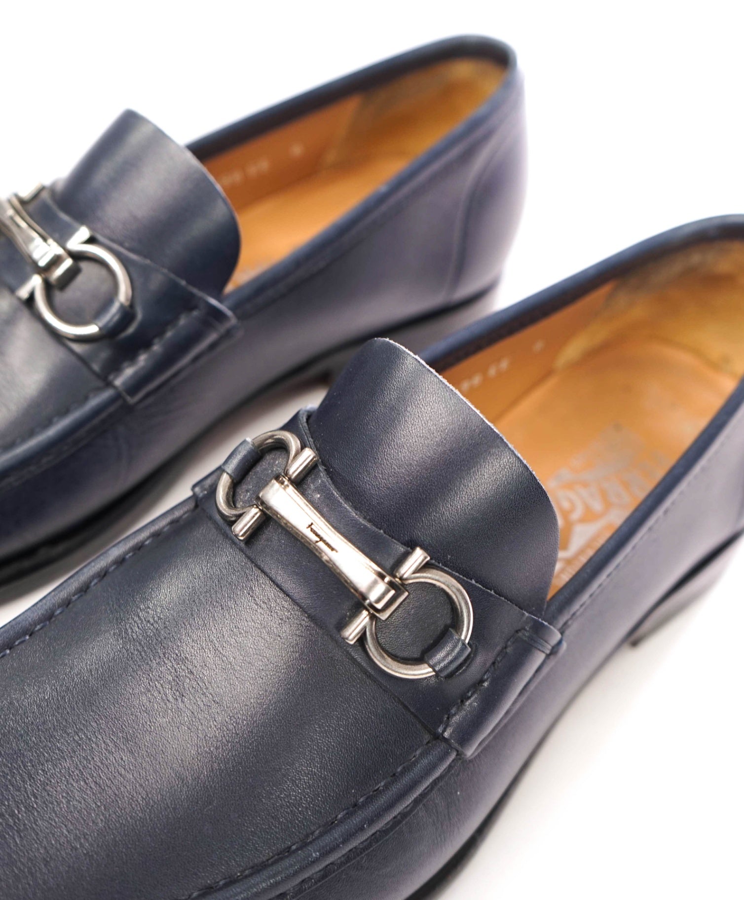 $850 FERRAGAMO - "RAFAEL" Navy Blue Leather Loafers - 8 EE