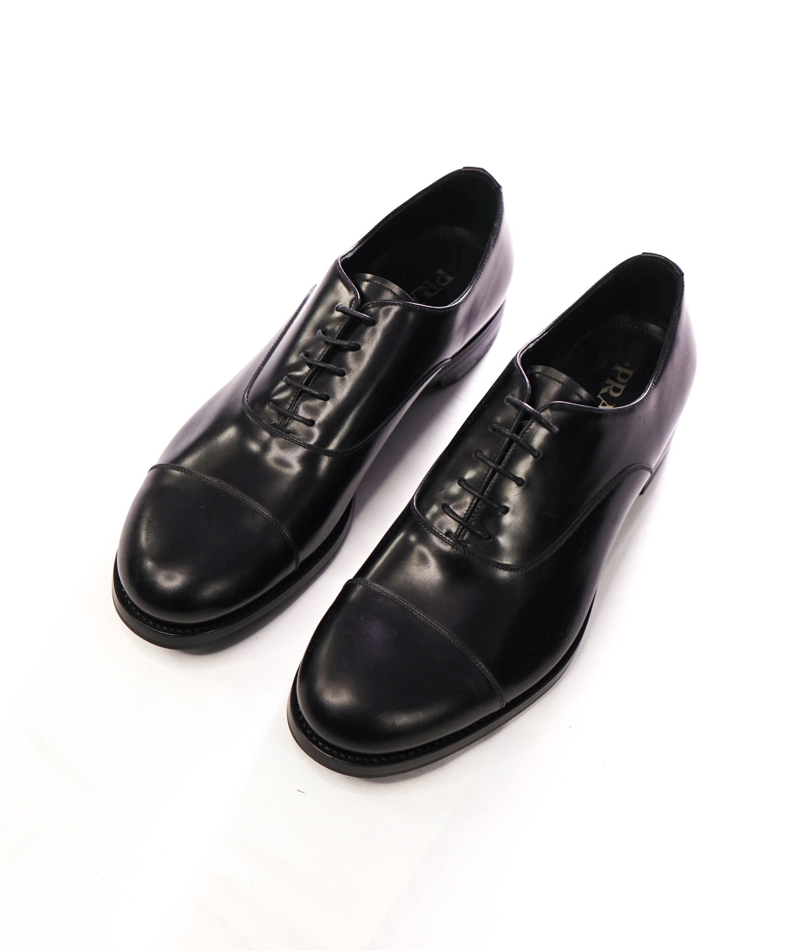 $1,270 PRADA - Black Leather Oxfords - US 10 (9UK)