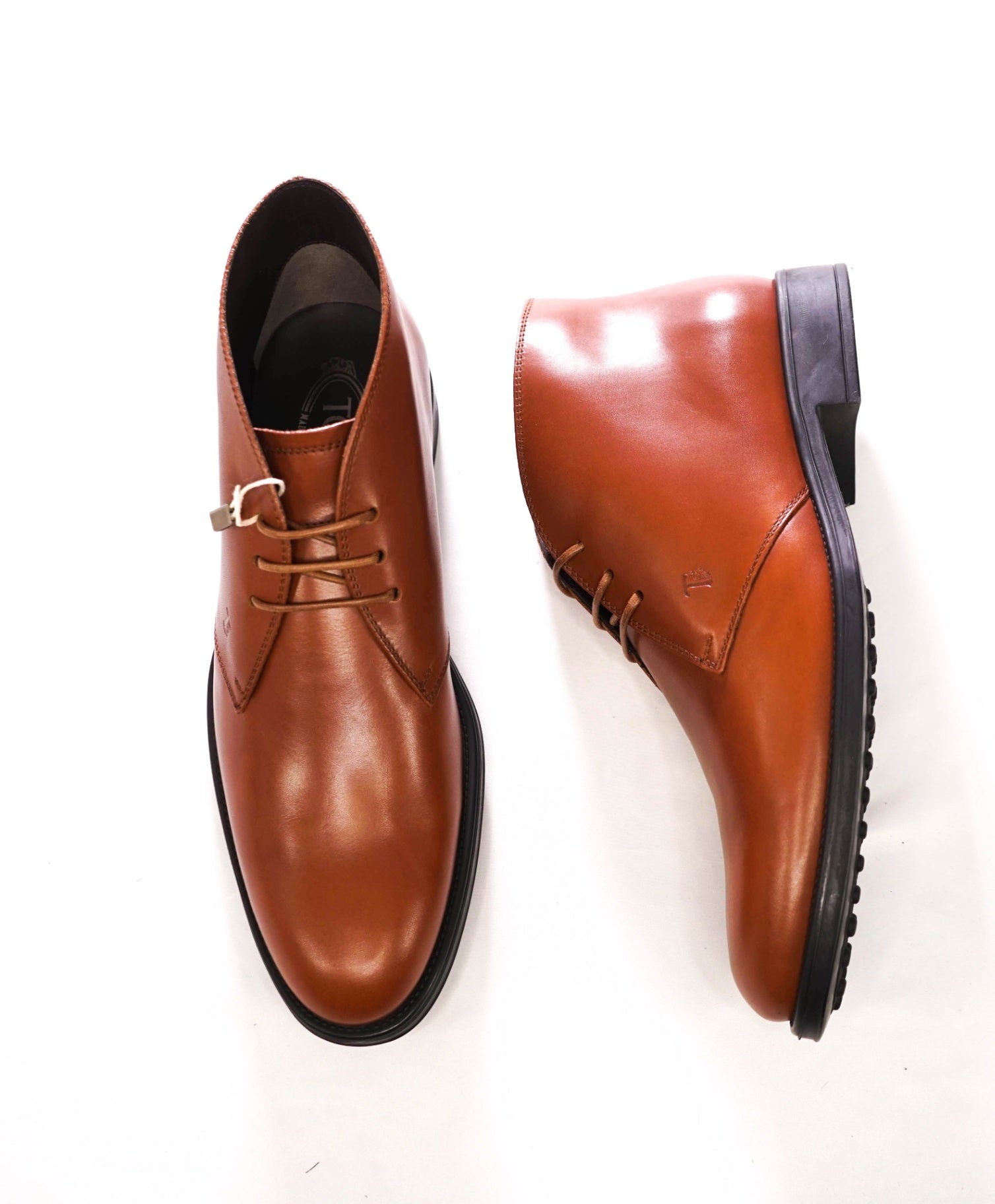 $825 TOD'S - Brown Leather Chukka Boots - US 8 (7UK)