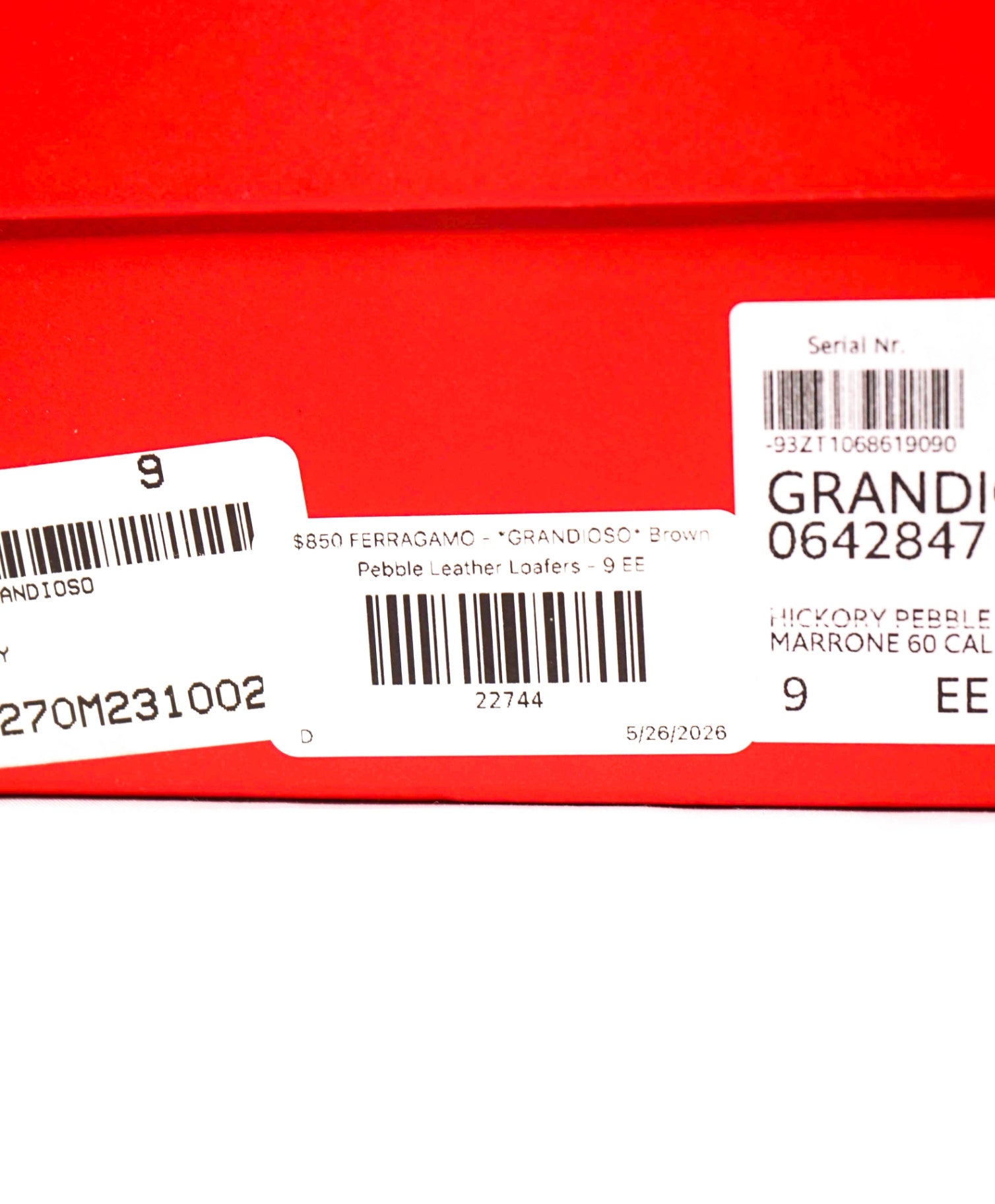 $850 FERRAGAMO - *GRANDIOSO* Brown Pebble Leather Loafers - 9 EE