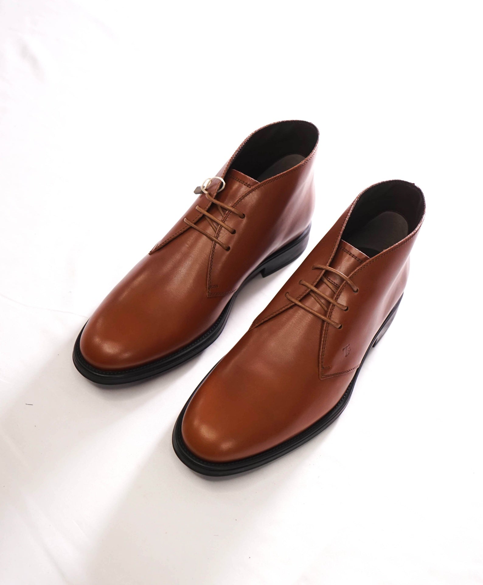 $825 TOD'S - Brown Leather Chukka Boots - US 8.5 (7.5UK)