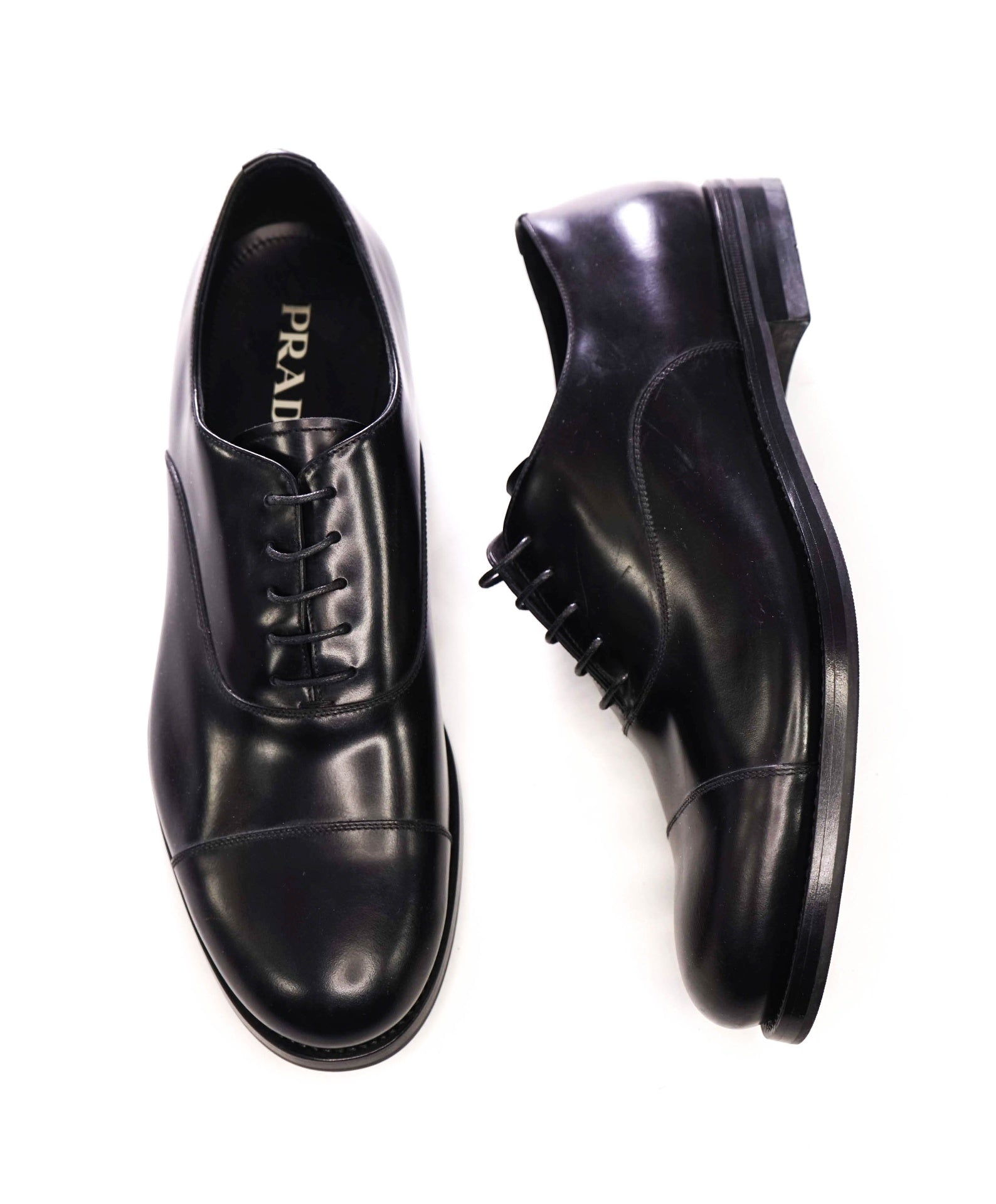 $1,270 PRADA - Black Leather Oxfords - US 10 (9UK)