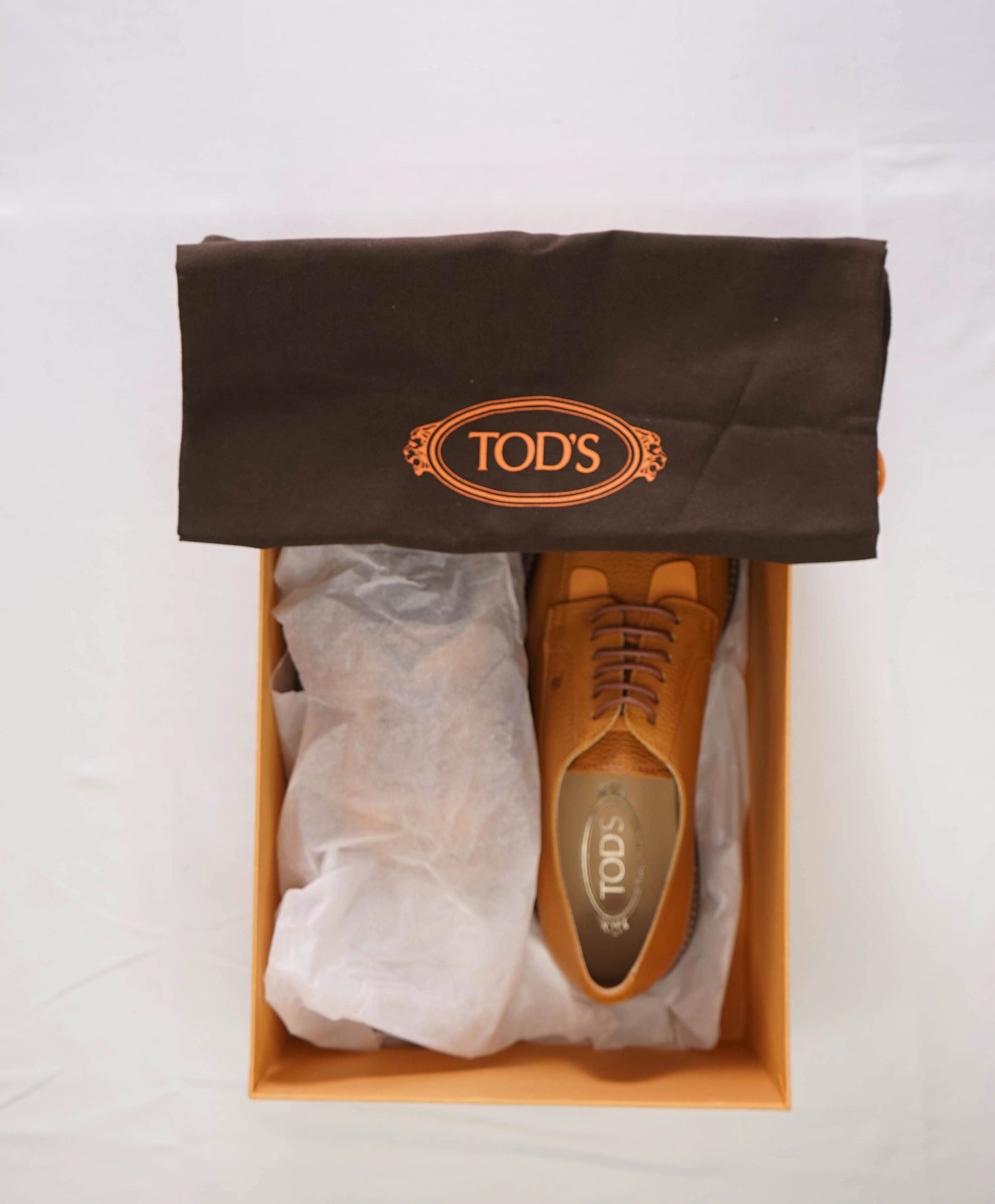 $985 TOD'S - Cognac Brown Pebble Leather Derby - US 9 (UK8)