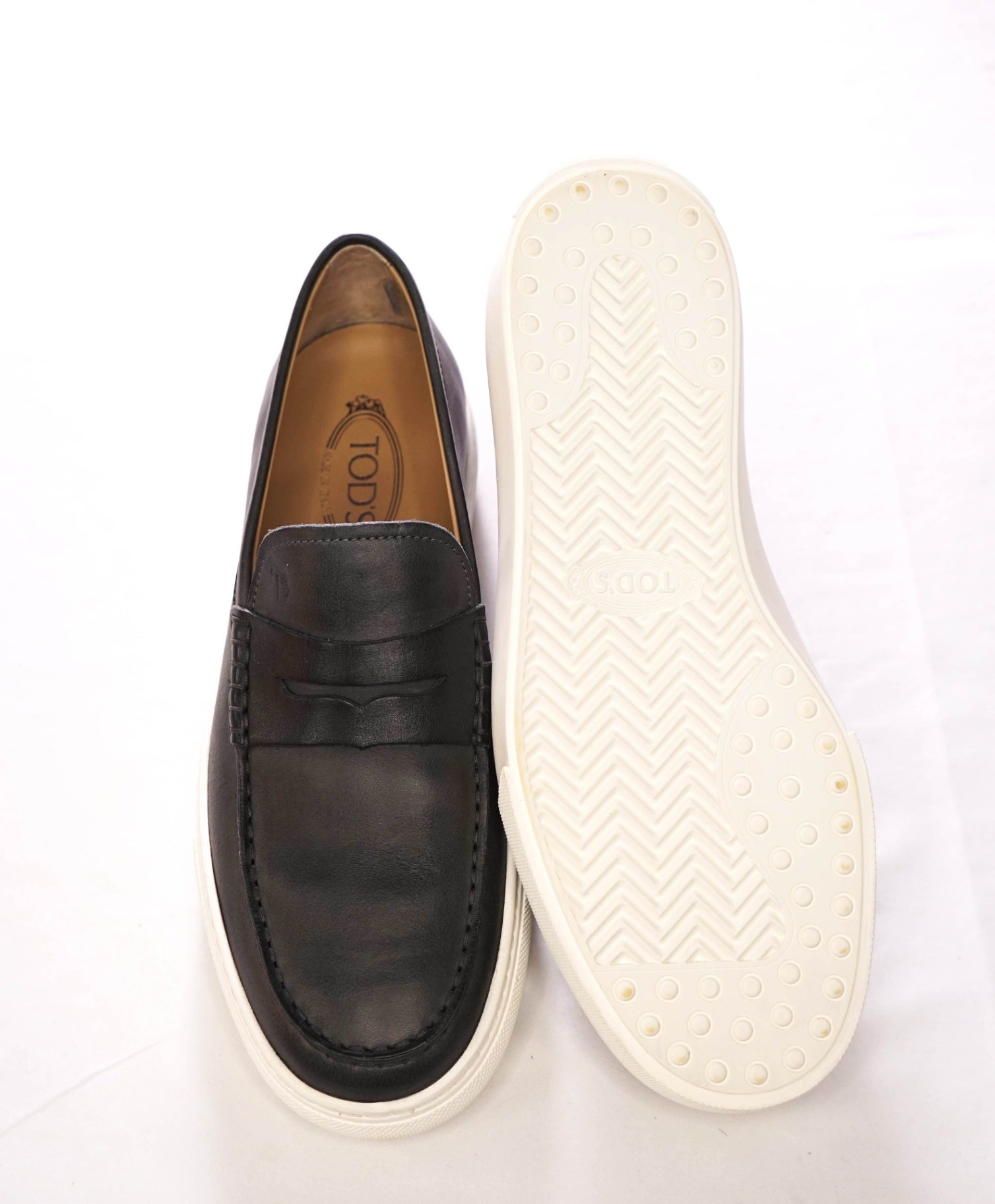 $975 TOD'S - Gray Leather Penny Loafers - US 8.5 (7.5UK)