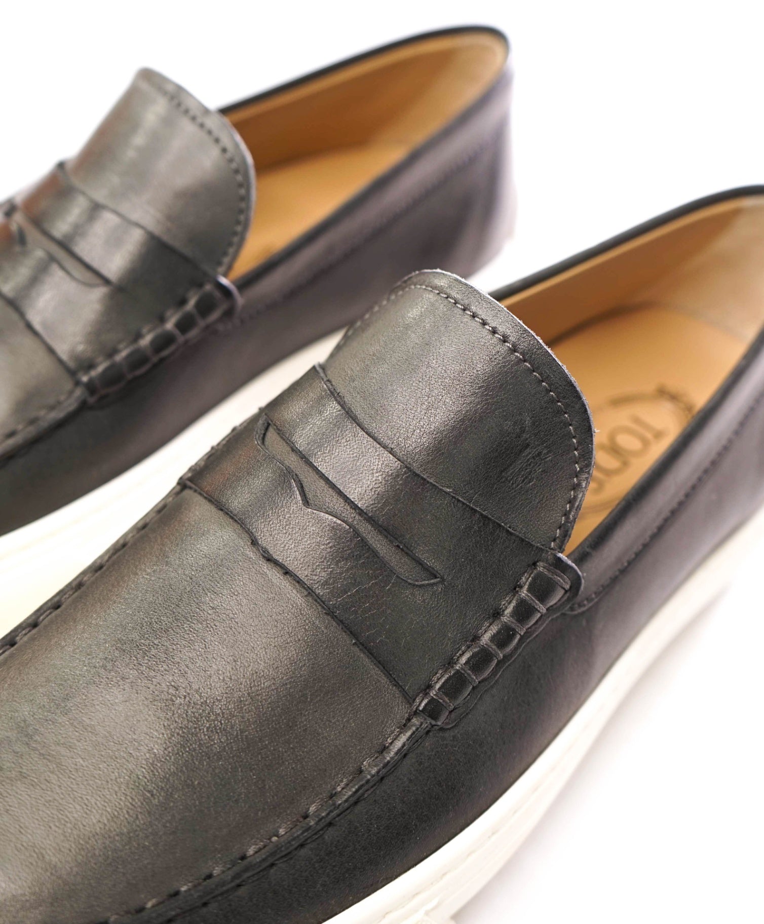 $975 TOD'S - Gray Leather Penny Loafers - US 8.5 (7.5UK)