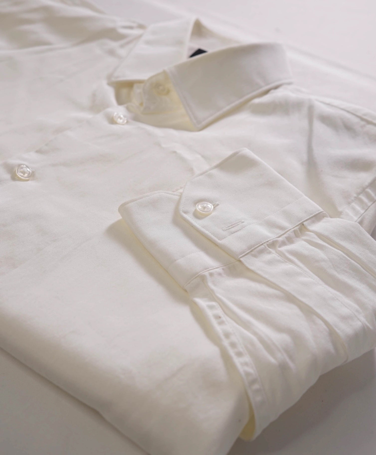$160 BOSS - White Cotton Regular Fit Poplin Shirt - 15 / 32