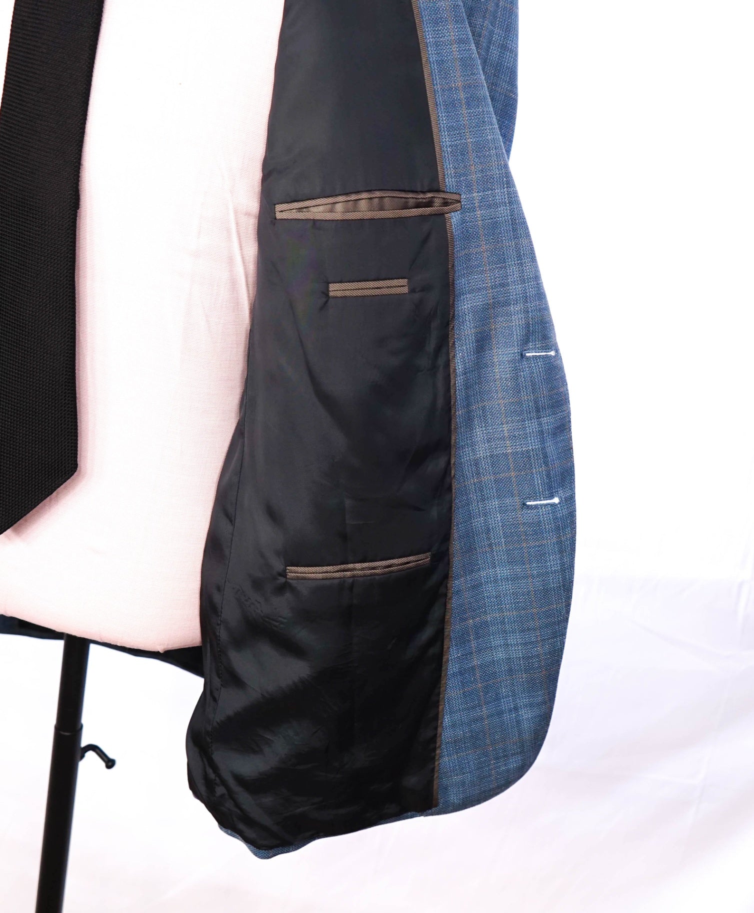 $2,295 GIORGIO ARMANI - Blue Plaid Wool/Silk/Linen "SOFT" Blazer - 44R