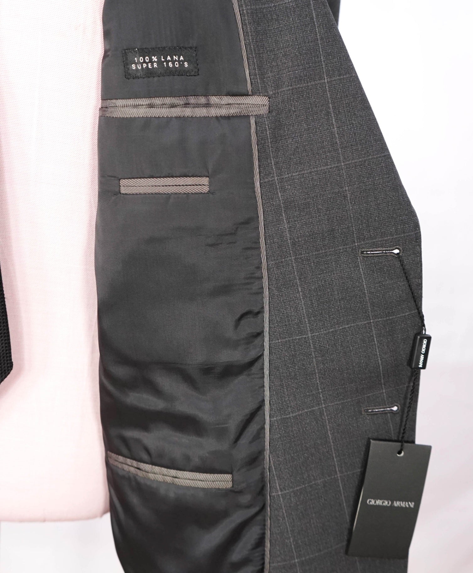 $3,095 GIORGIO ARMANI - Gray Plaid Super 160's Wool Suit - 48R