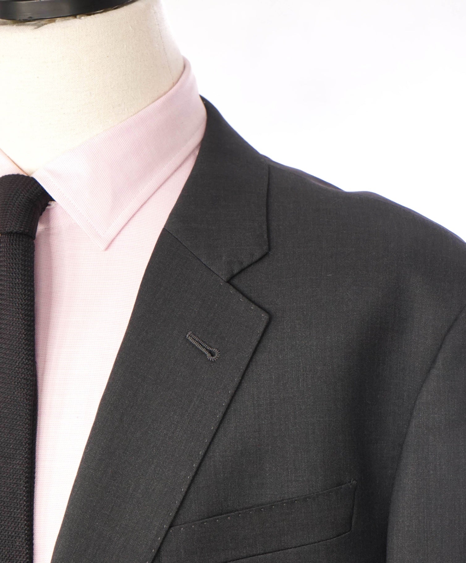 $1,995 ARMANI COLLEZIONI - Solid Gray "G LINE" Wool Suit - 48L