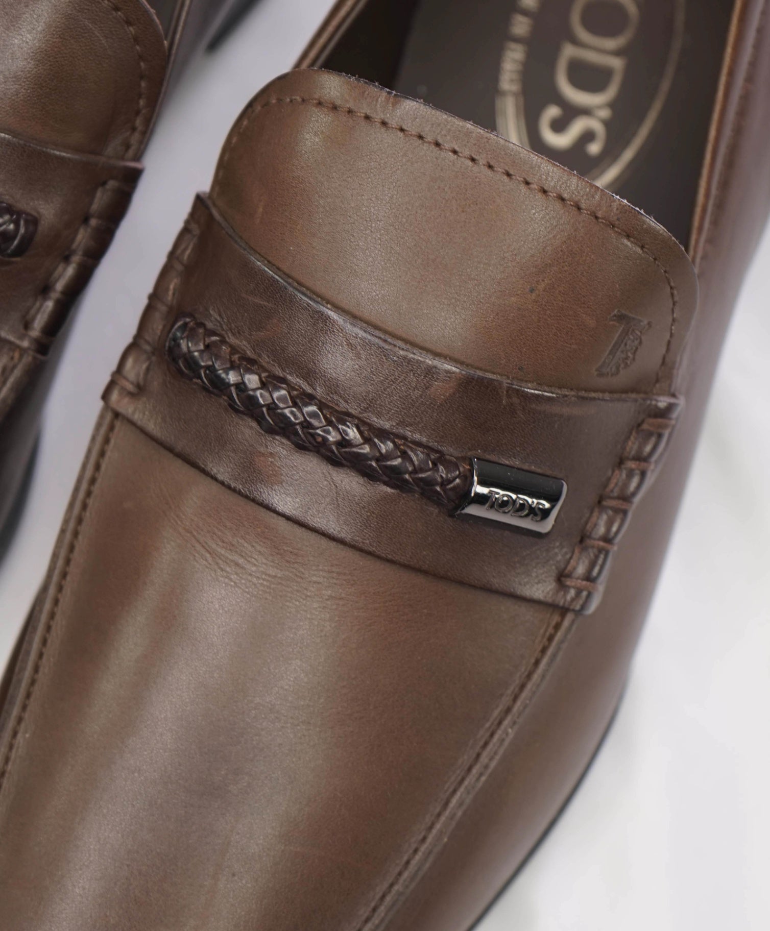 $750 TOD'S - *DISPLAY* Brown Leather Loafers - US 8 (7UK)