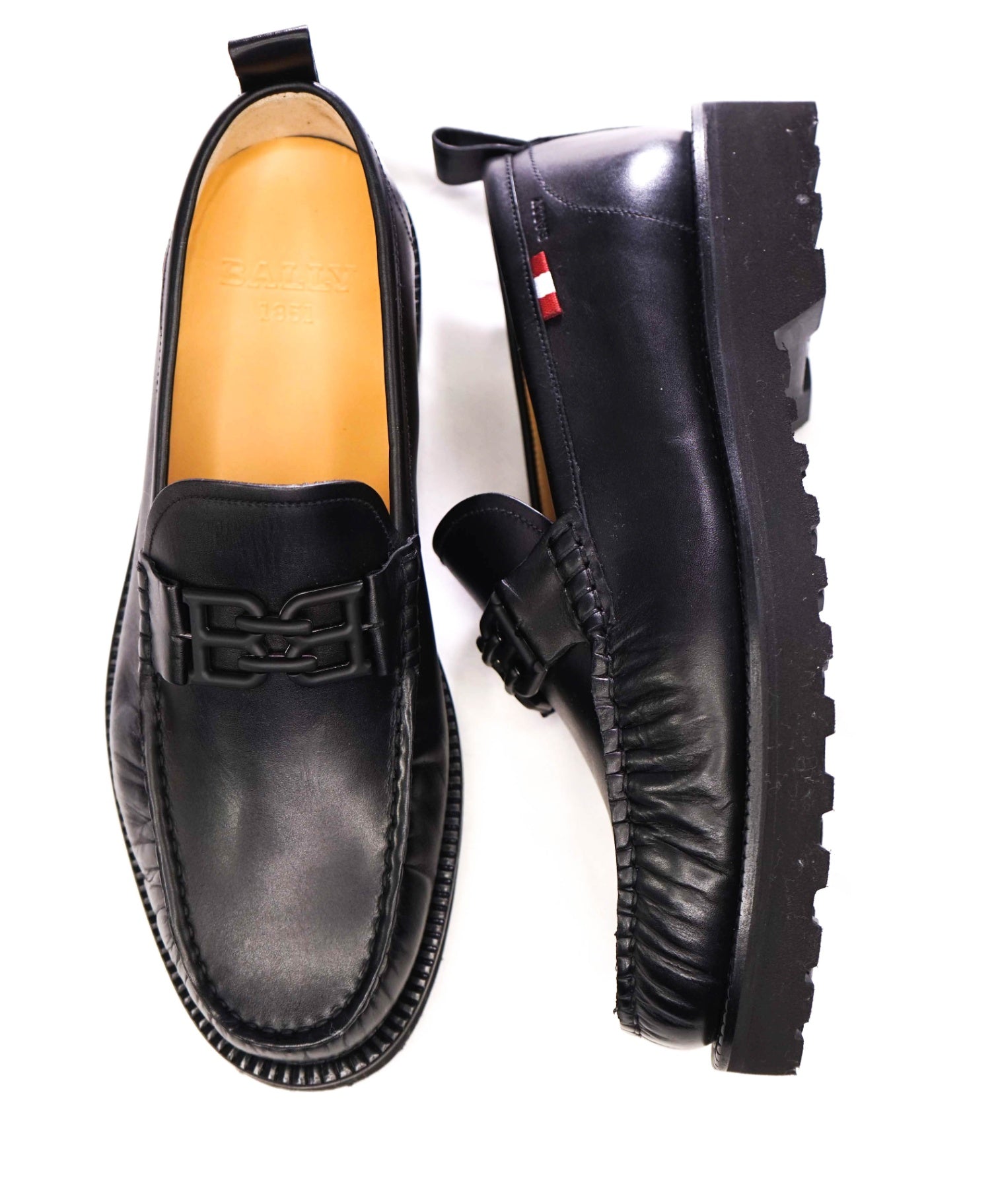 $800 BALLY - Black Leather "NOLAM" Lug-Sole Loafers - US 7 (6UK)