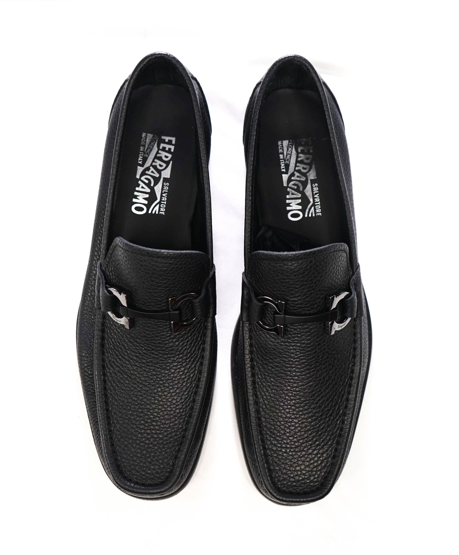 $850 FERRAGAMO - Black GRANDIOSO Pebble Leather Loafers - 9.5 D