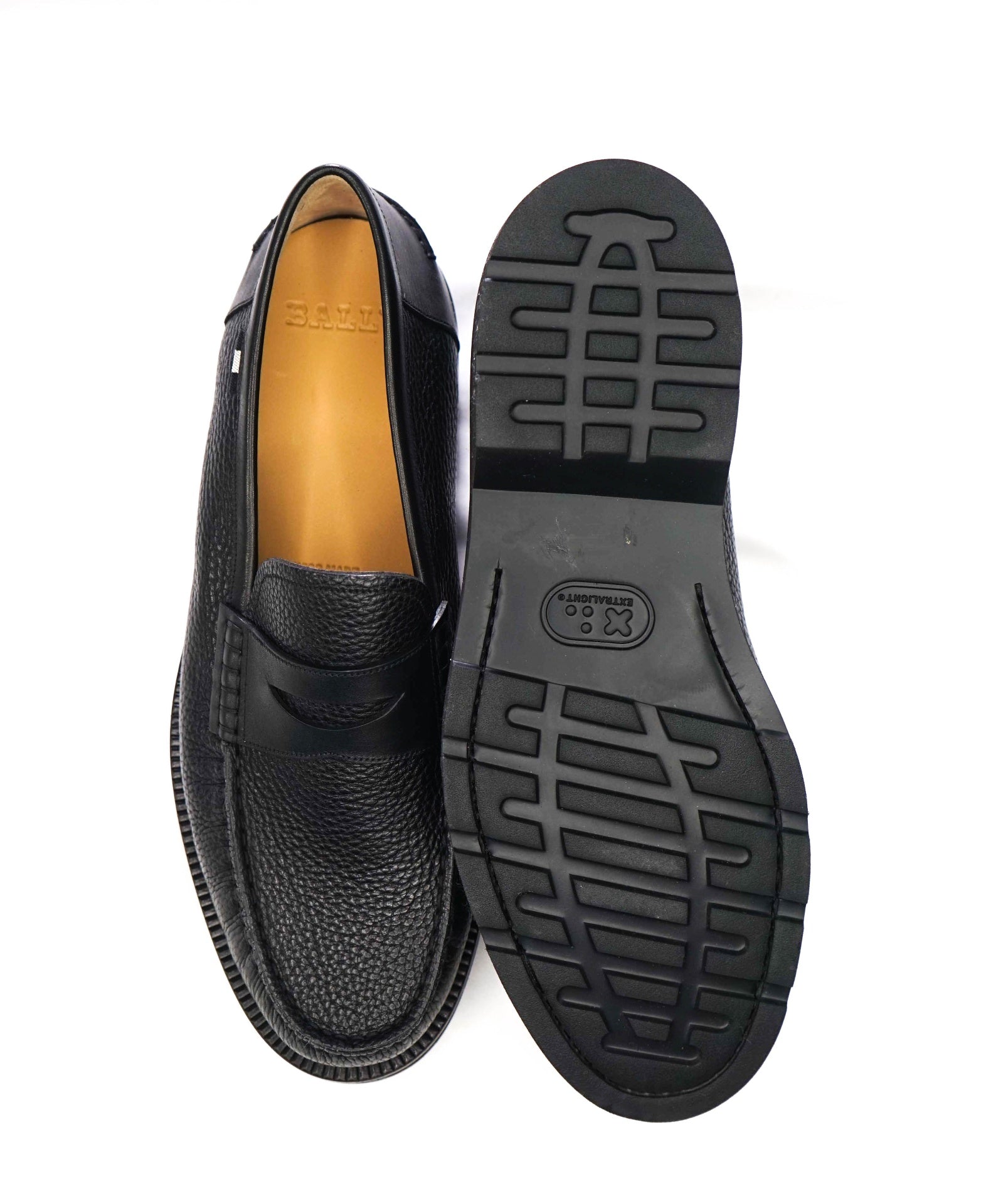 $550 BALLY - Black Pebble Leather "NOAH" Lug-Sole Loafers - US 8 (7UK)