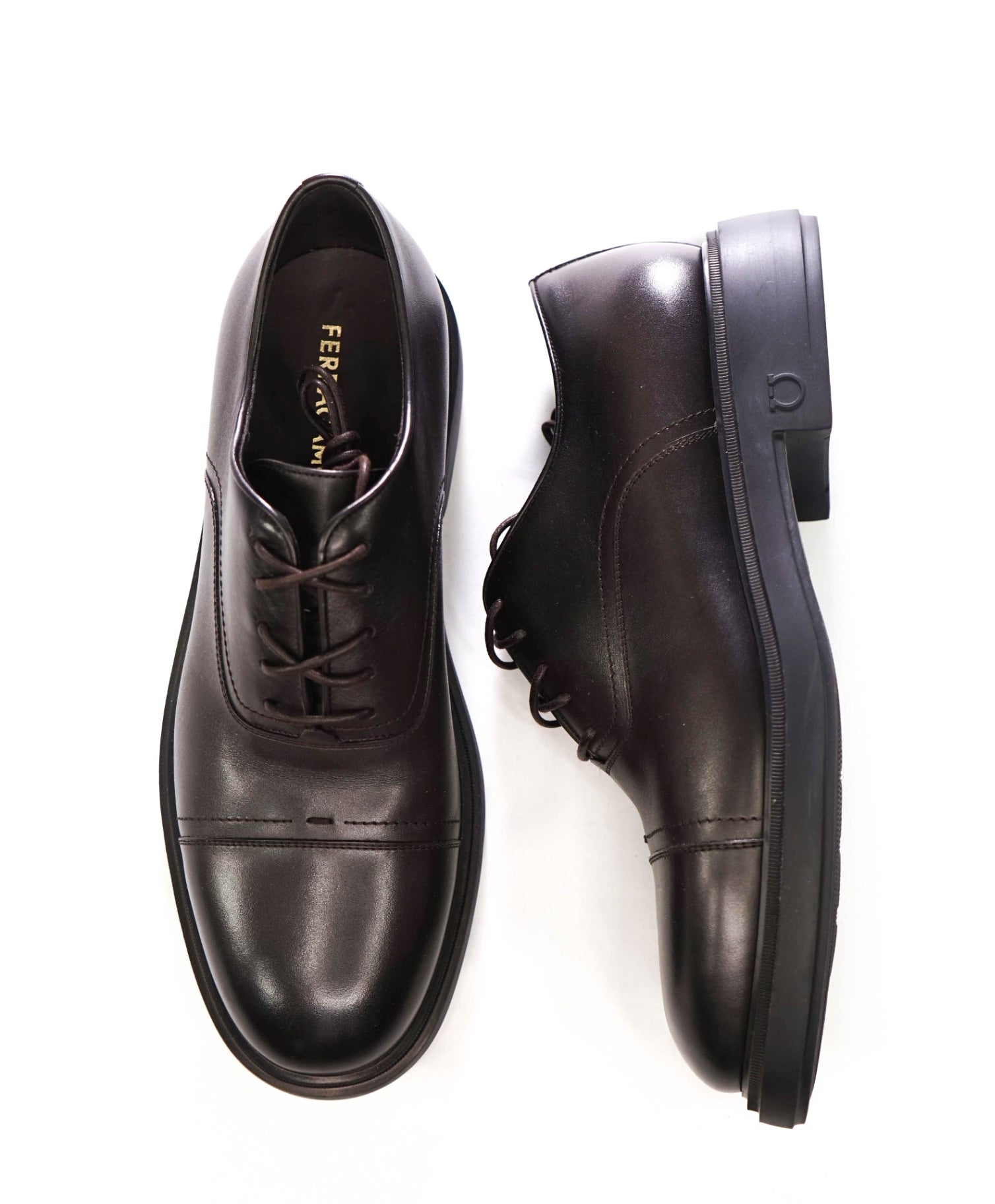 $1,090 FERRAGAMO - Brown Leather Lug-Sole Oxfords - 9.5 EE
