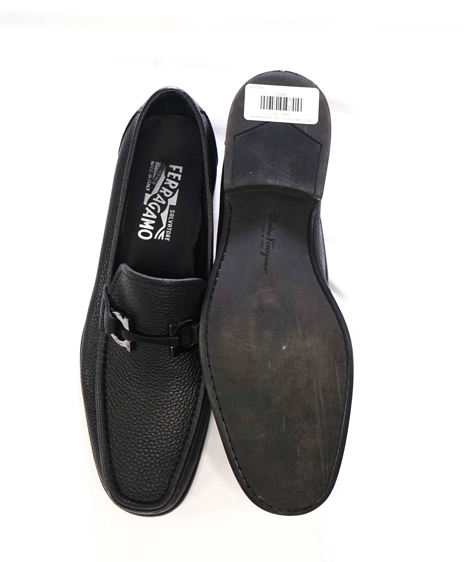 $850 FERRAGAMO - Black GRANDIOSO Pebble Leather Loafers - 9.5 D