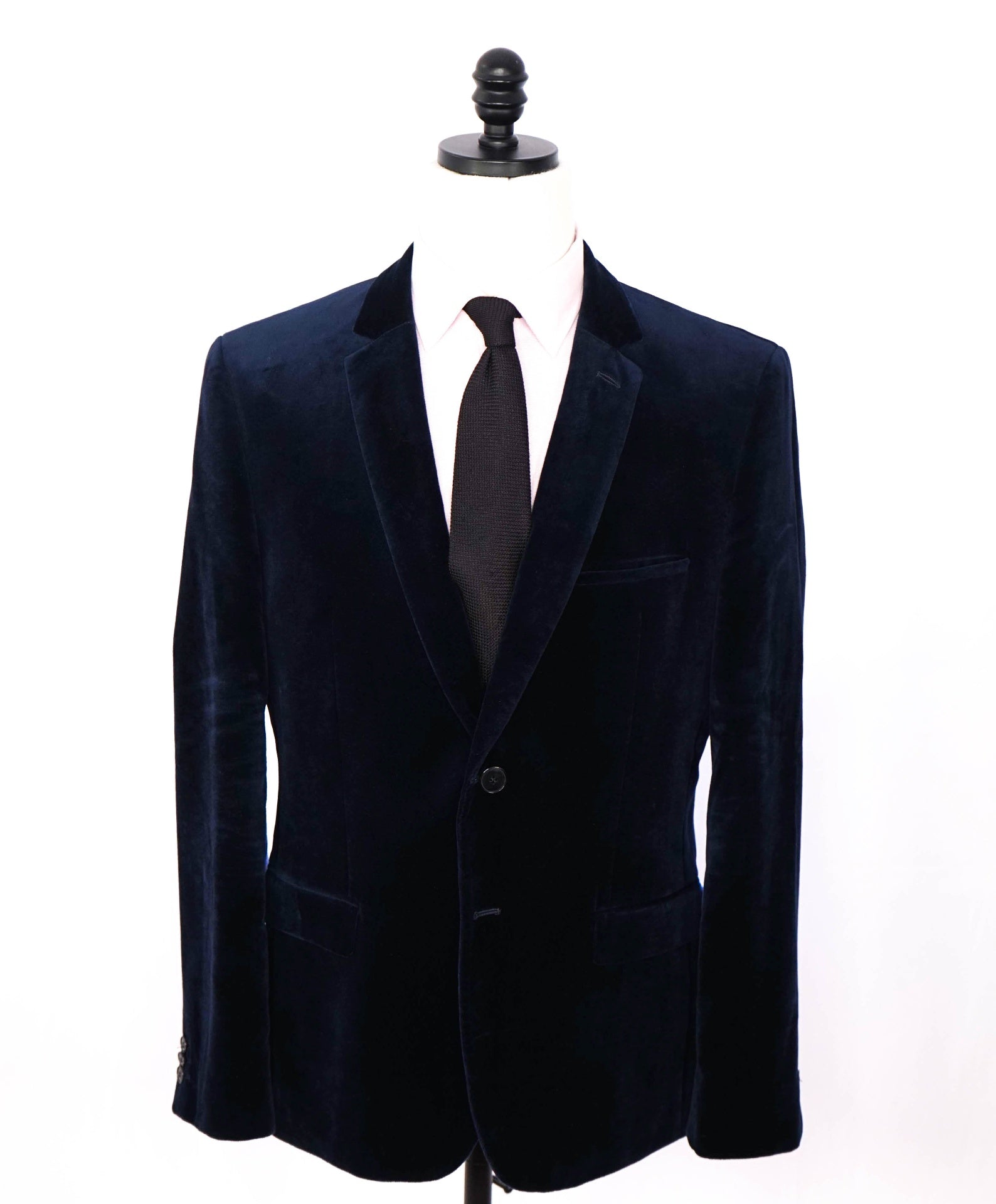 $400 HUGO BOSS - Navy Blue Velvet Blazer - 42S