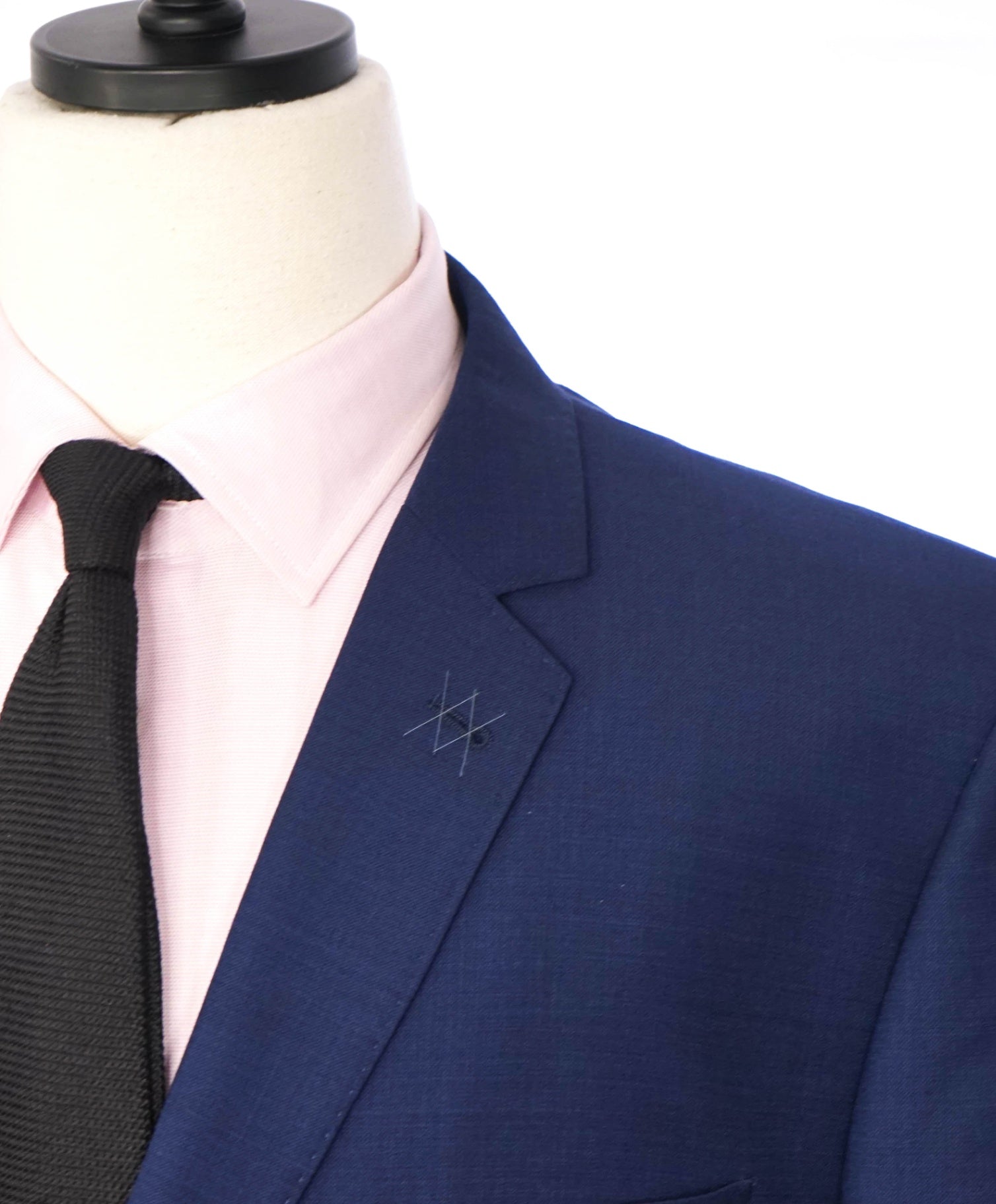 $1,195 NEIMAN MARCUS - Navy Blue Super 120's Wool Suit - 46L