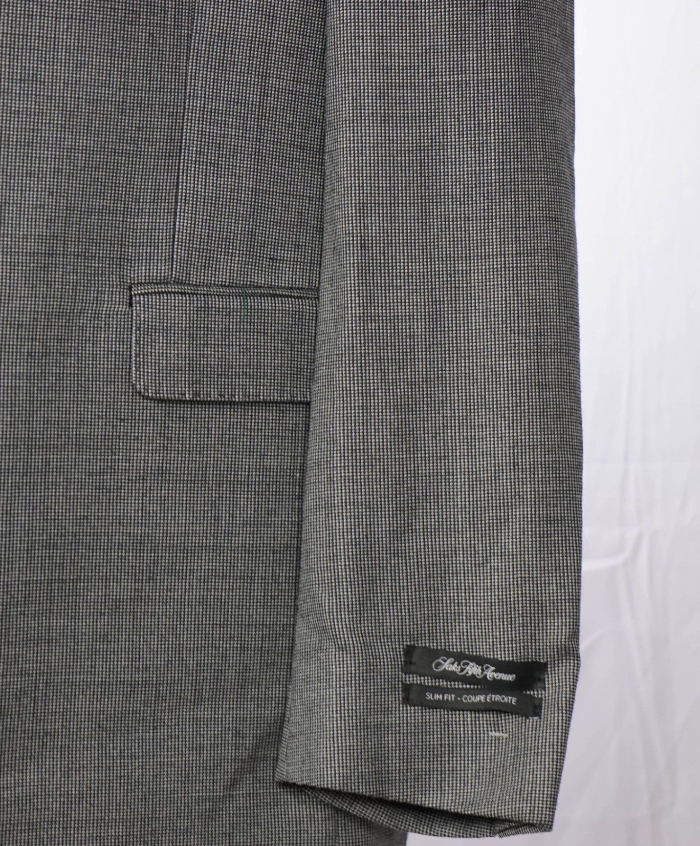 $995 SAKS 5TH AVE - Gray Micro Houndstooth Silk/Wool Blazer - 46R