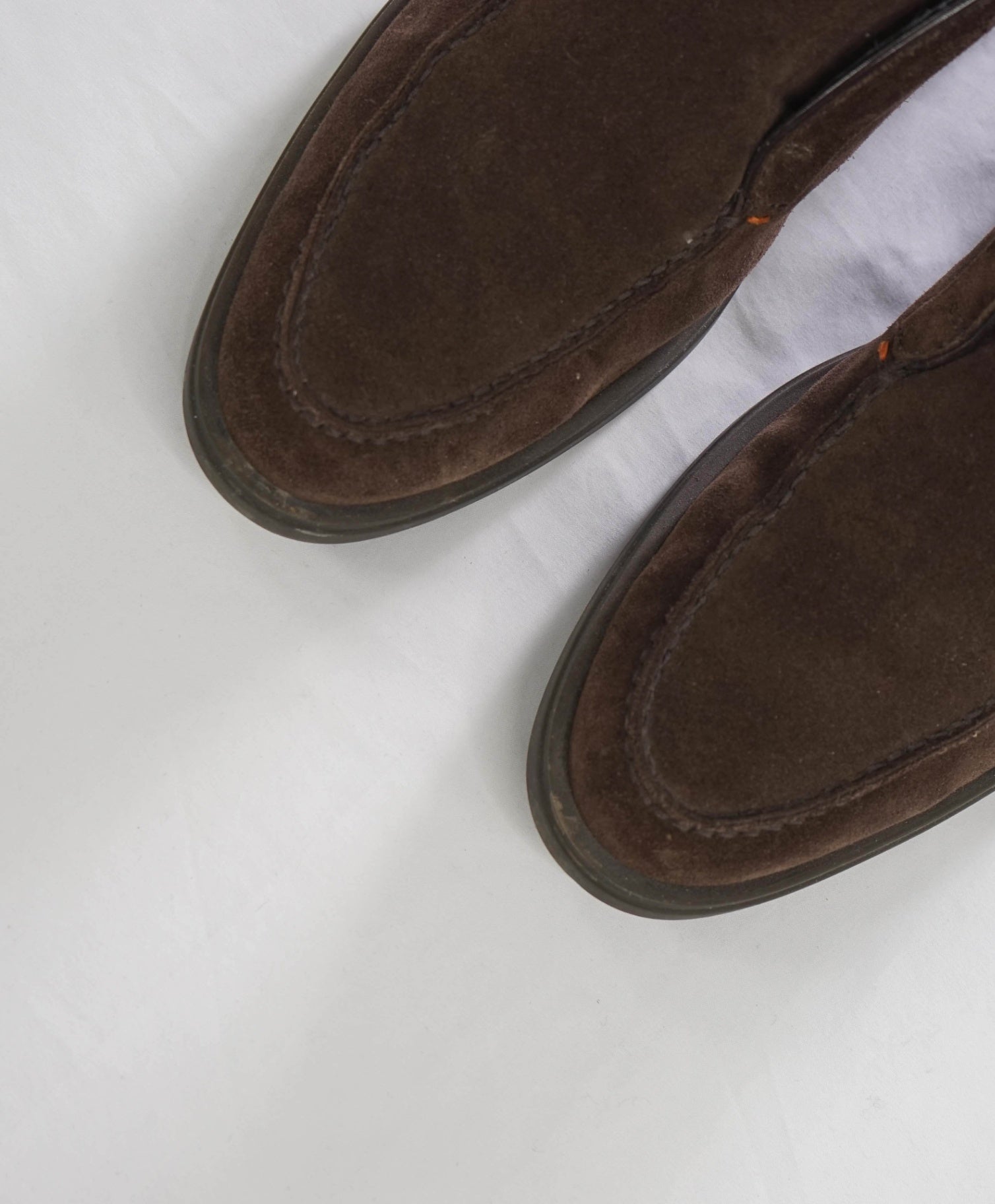 $850 SANTONI - Brown Suede Slip-on Chukka Boots - US 9 (8UK)