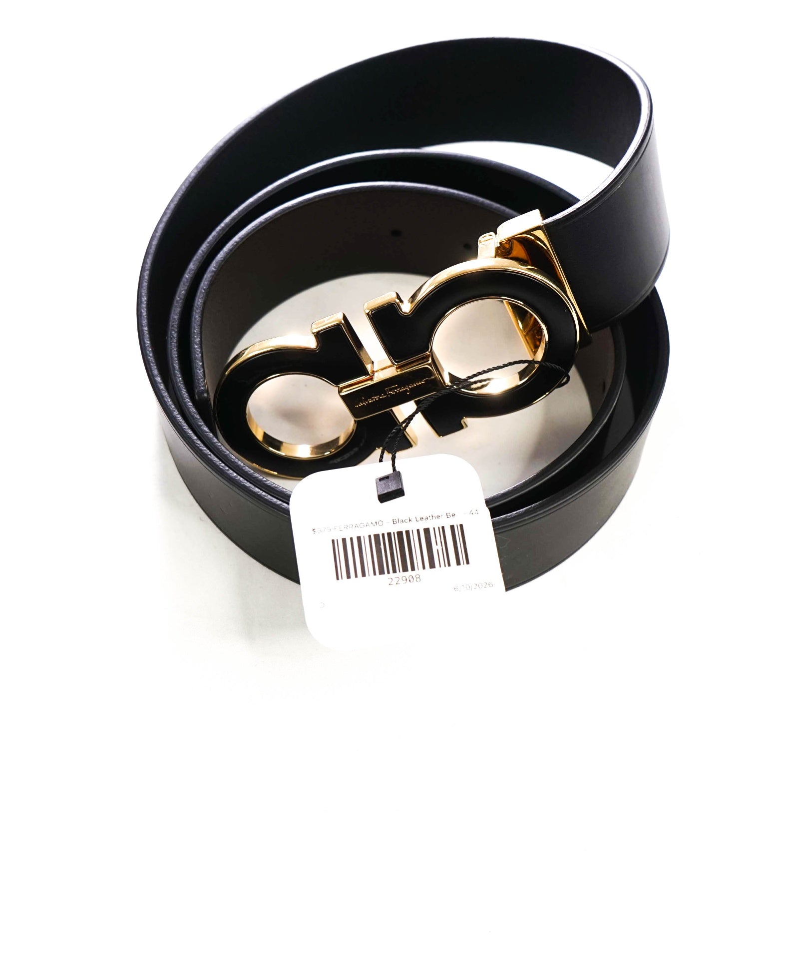 $575 FERRAGAMO - Black Leather Belt - 44W