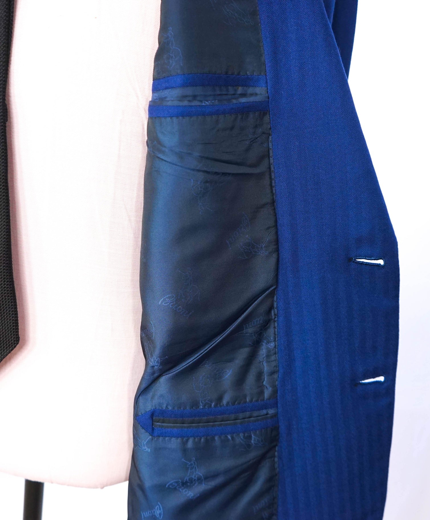 $5,300 BRIONI - Blue Tonal Stripe Wool/Silk Blazer - 44R