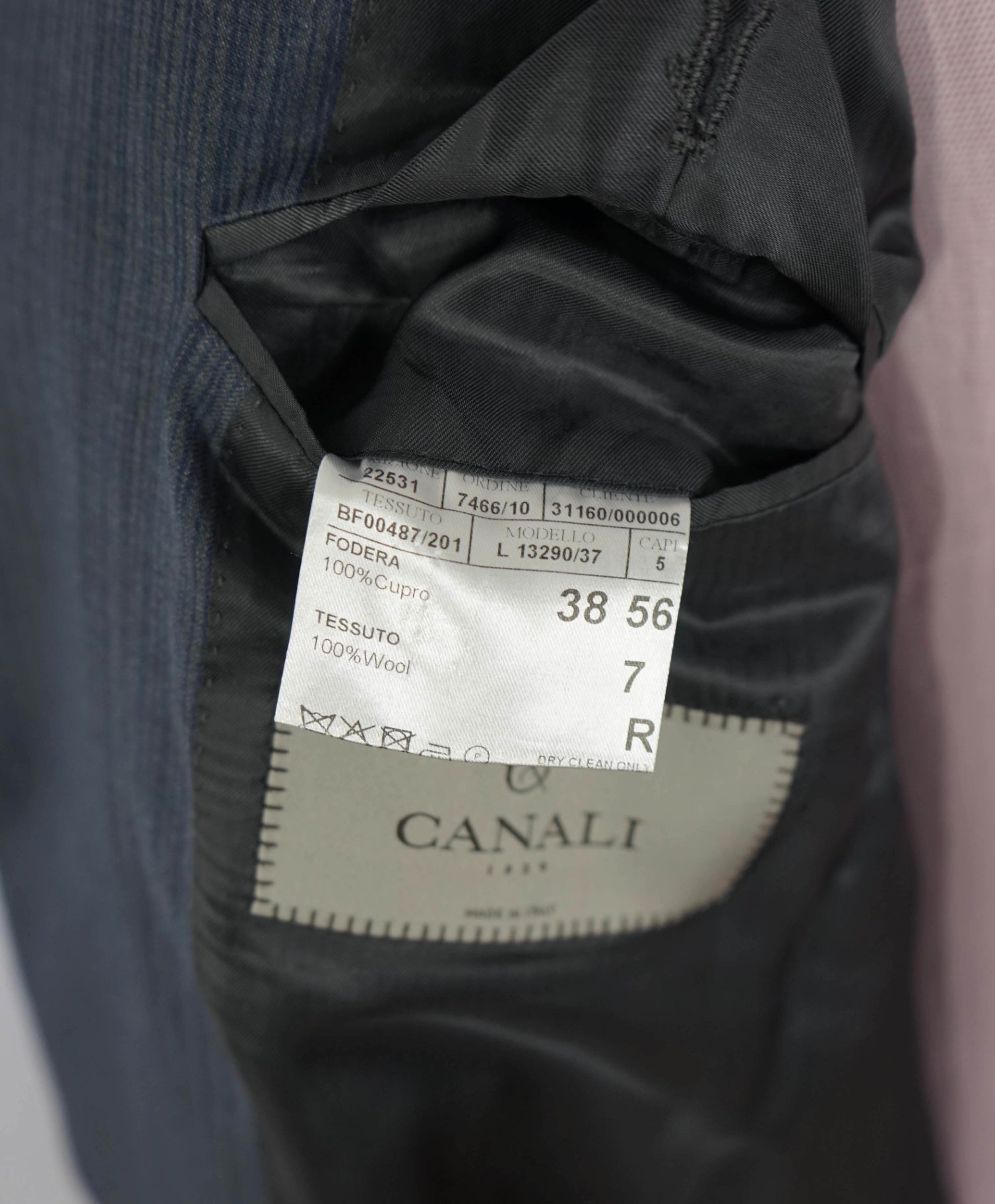 $2,695 CANALI - Gray/Navy Blue Stripe Wool Suit - 46R