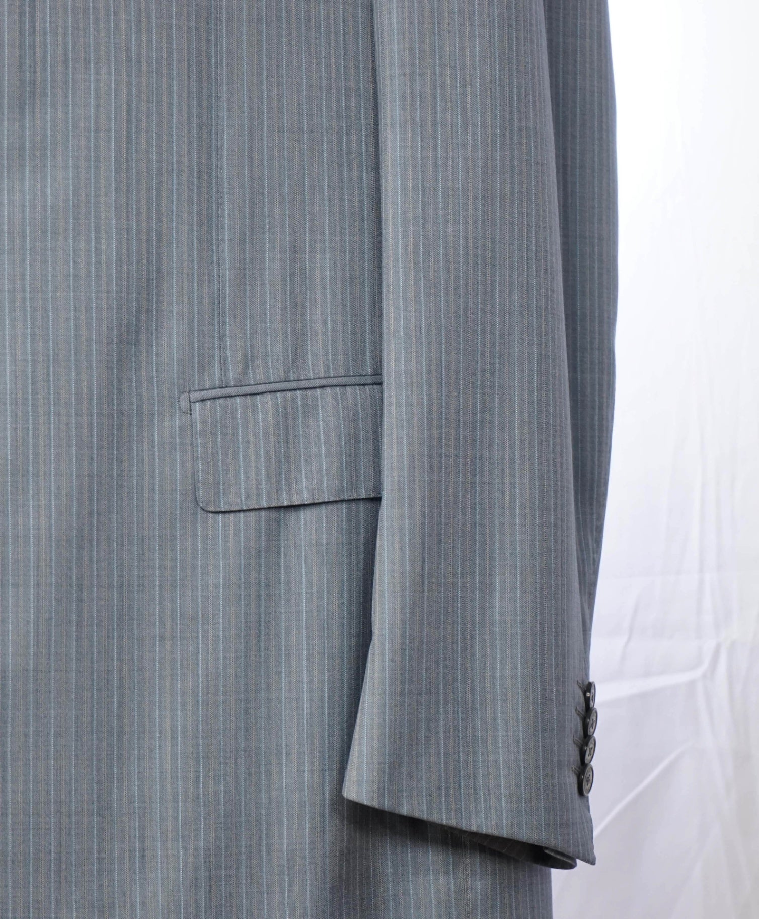 $6,900 ZILLI PARIS - Light Blue Stripe Wool/Silk Suit - 46R