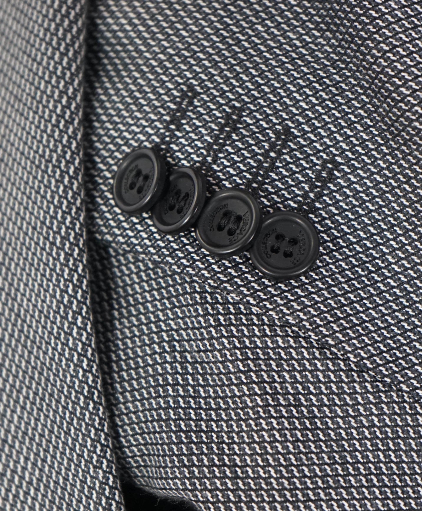$695 VERSACE - Gray Sharkskin Bamboo Blazer - 42S