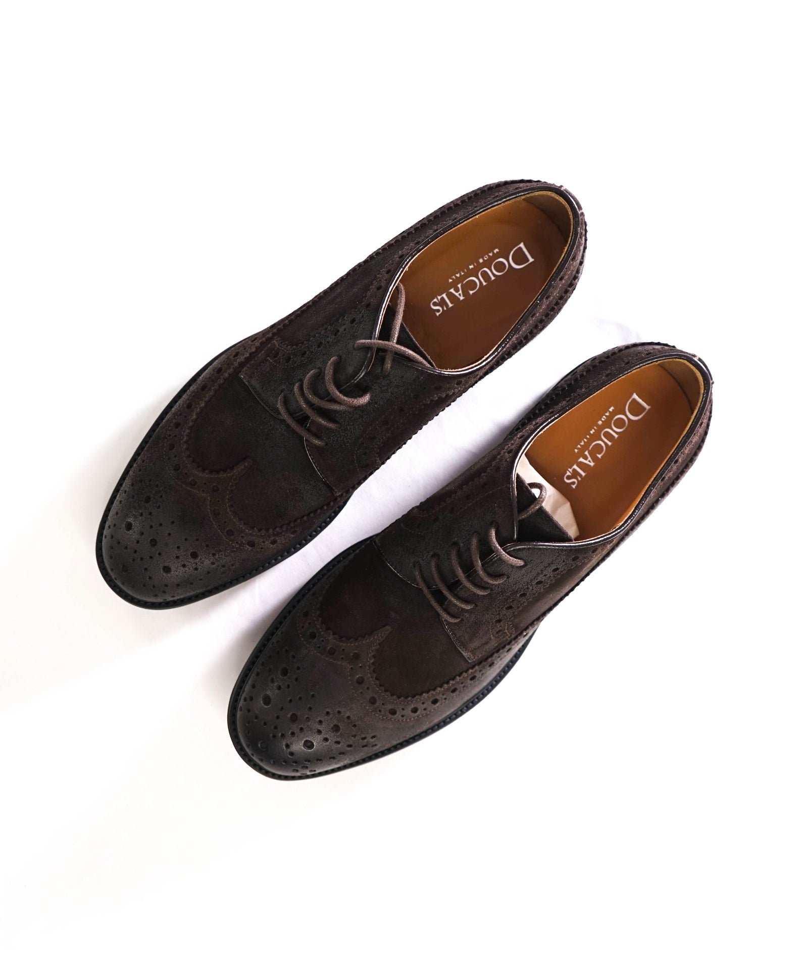 $595 DOUCAL'S - Brown Distressed Suede Wingtip Derby - US 7 (40EU)